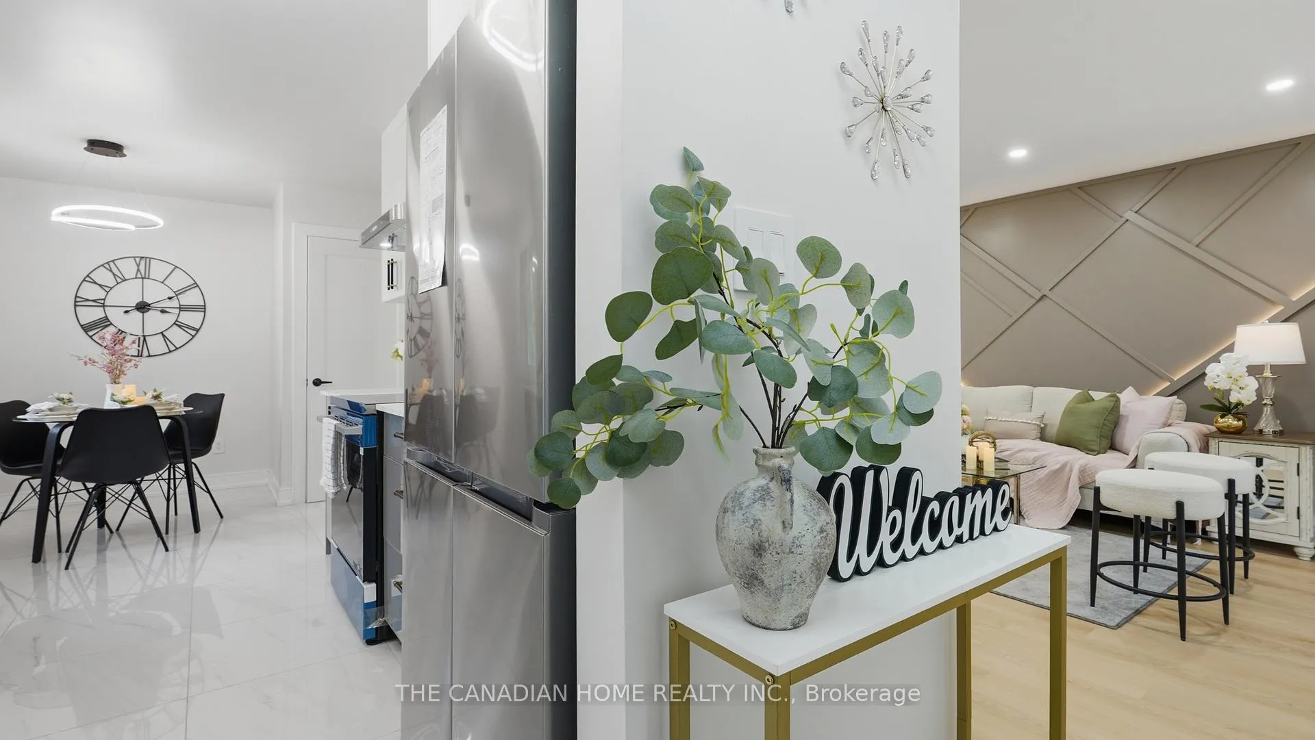 Photo 6 of 5955 Frontenac Street, Niagara Falls, Arad/Fallsview — HOMEH