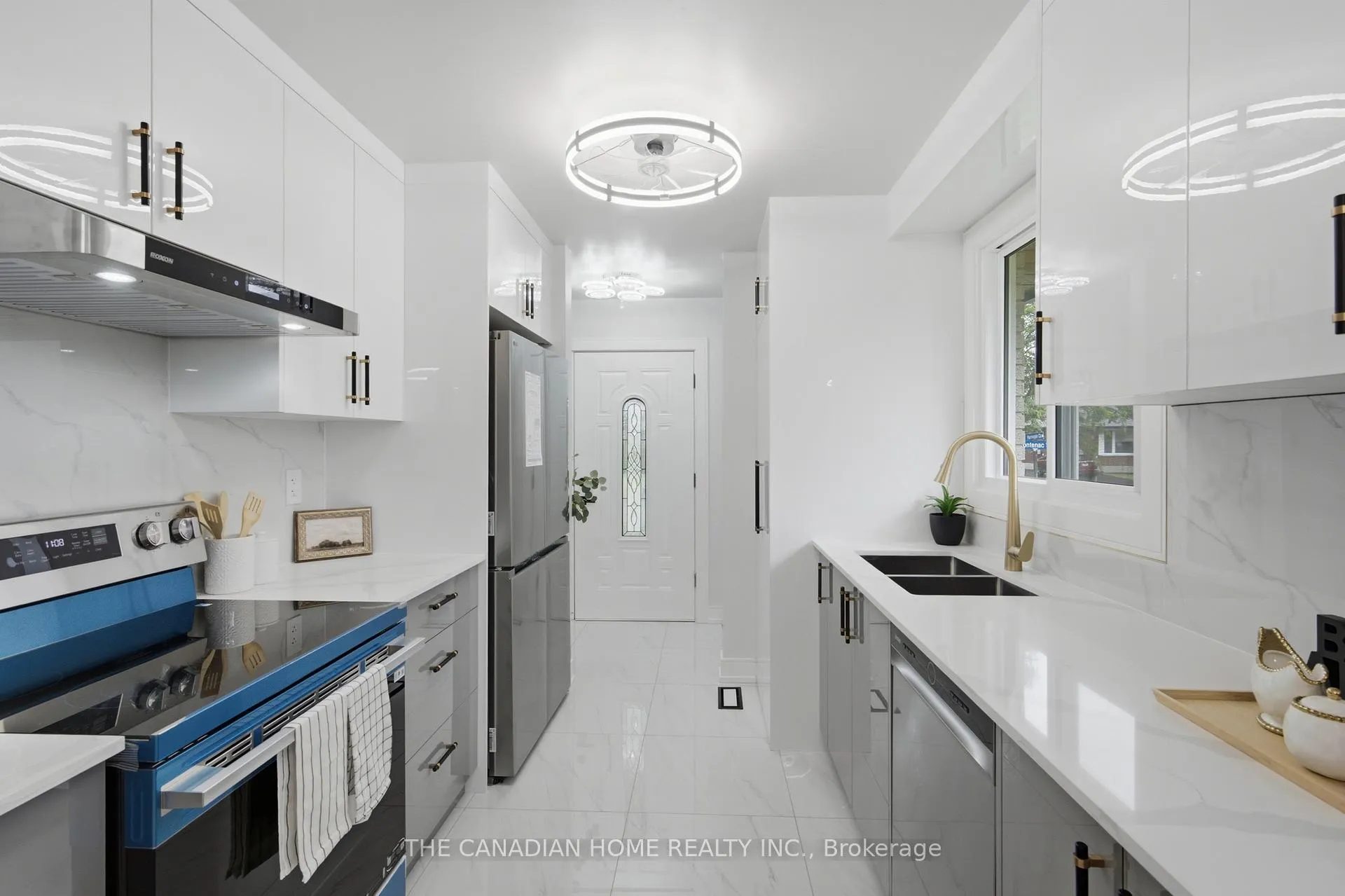 Photo 18 of 5955 Frontenac Street, Niagara Falls, Arad/Fallsview — HOMEH
