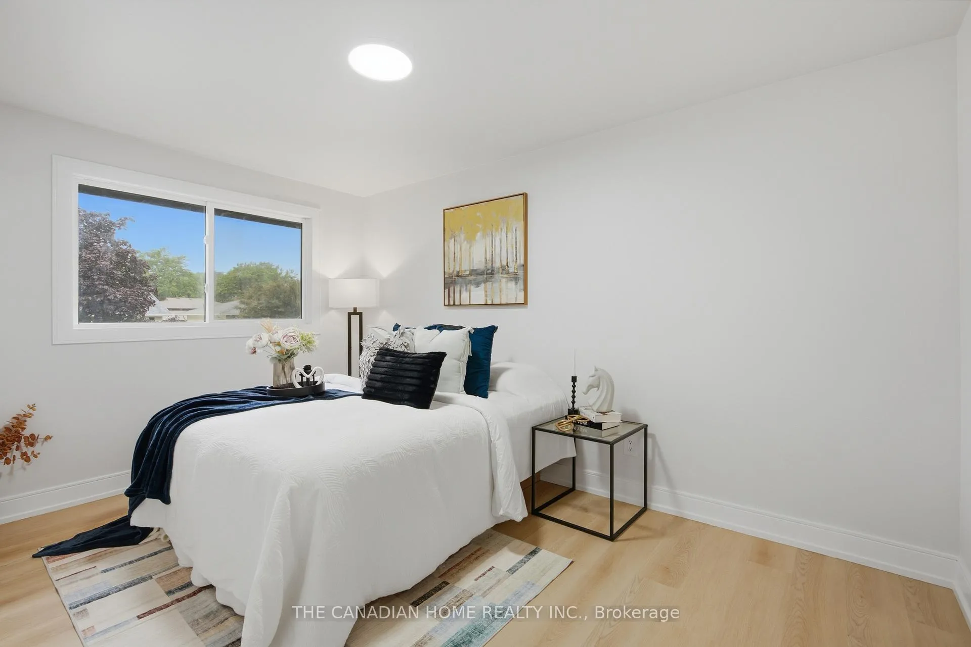 Photo 21 of 5955 Frontenac Street, Niagara Falls, Arad/Fallsview — HOMEH