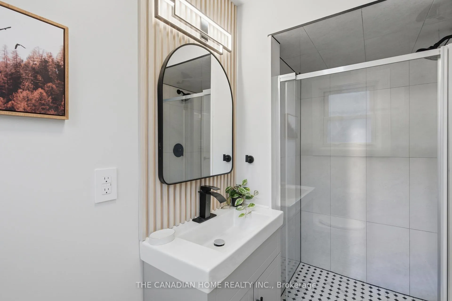 Photo 33 of 5955 Frontenac Street, Niagara Falls, Arad/Fallsview — HOMEH