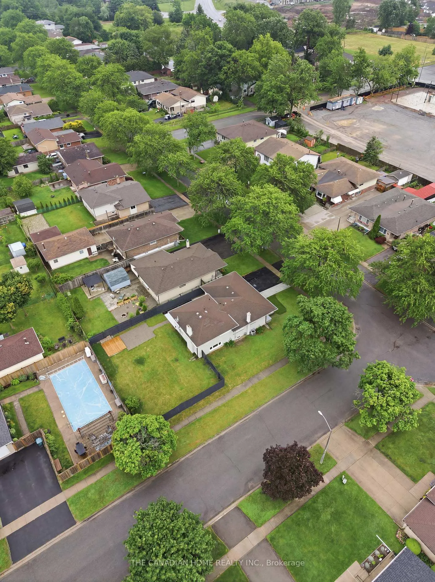 Photo 48 of 5955 Frontenac Street, Niagara Falls, Arad/Fallsview — HOMEH