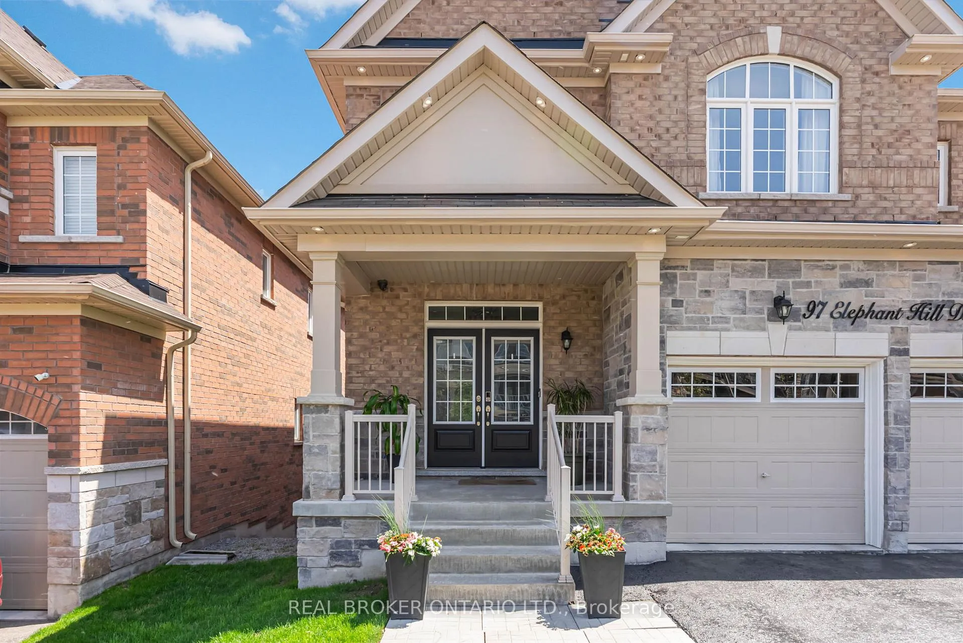 Photo 2 of 97 Elephant Hill Drive, Clarington, Bowmanville — HOMEH