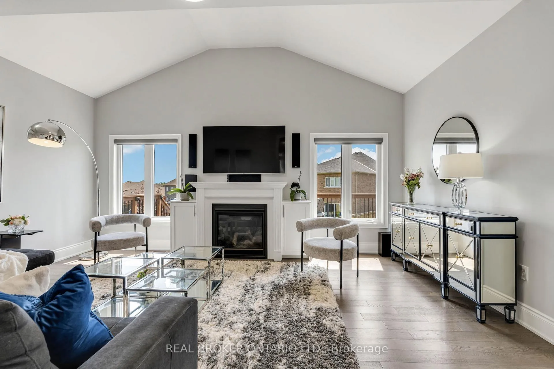 Photo 10 of 97 Elephant Hill Drive, Clarington, Bowmanville — HOMEH