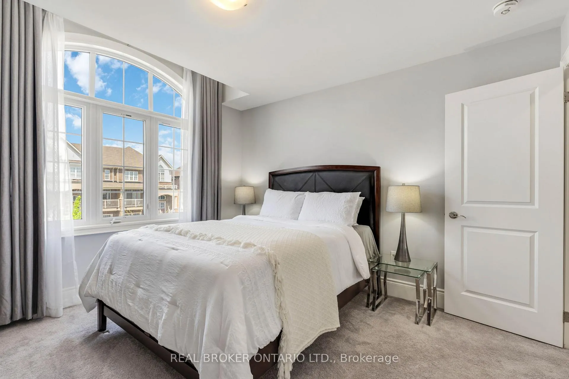 Photo 27 of 97 Elephant Hill Drive, Clarington, Bowmanville — HOMEH