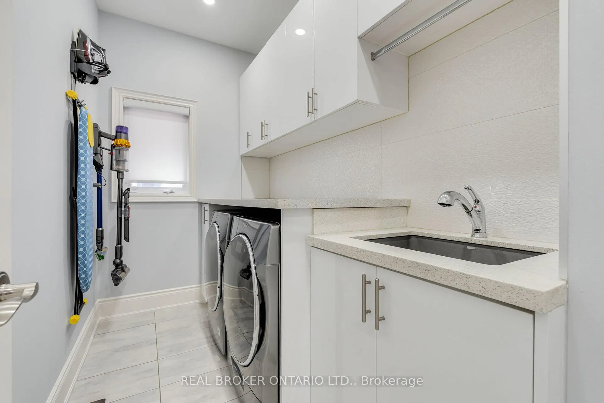Photo 31 of 97 Elephant Hill Drive, Clarington, Bowmanville — HOMEH