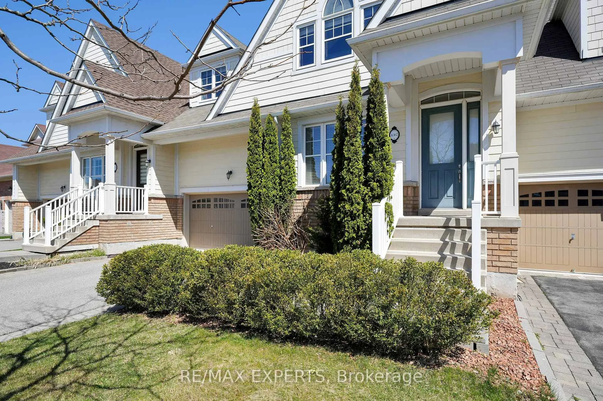 Photo 3 of 4367 Chemonda Street, Niagara Falls, Lyons Creek — HOMEH