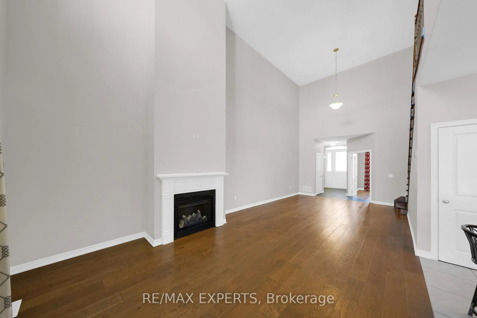 Photo 10 of 4367 Chemonda Street, Niagara Falls, Lyons Creek — HOMEH