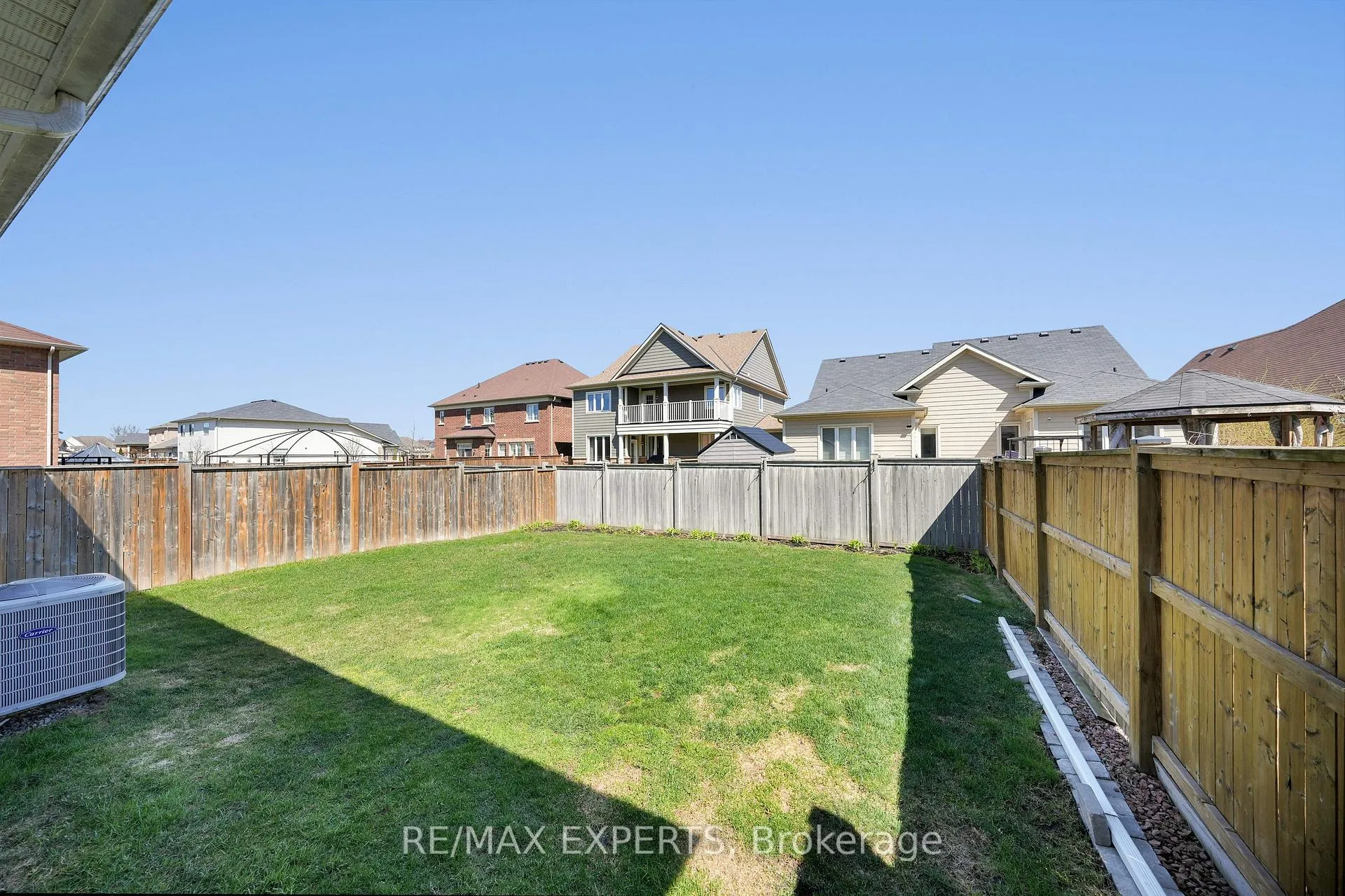 Photo 35 of 4367 Chemonda Street, Niagara Falls, Lyons Creek — HOMEH