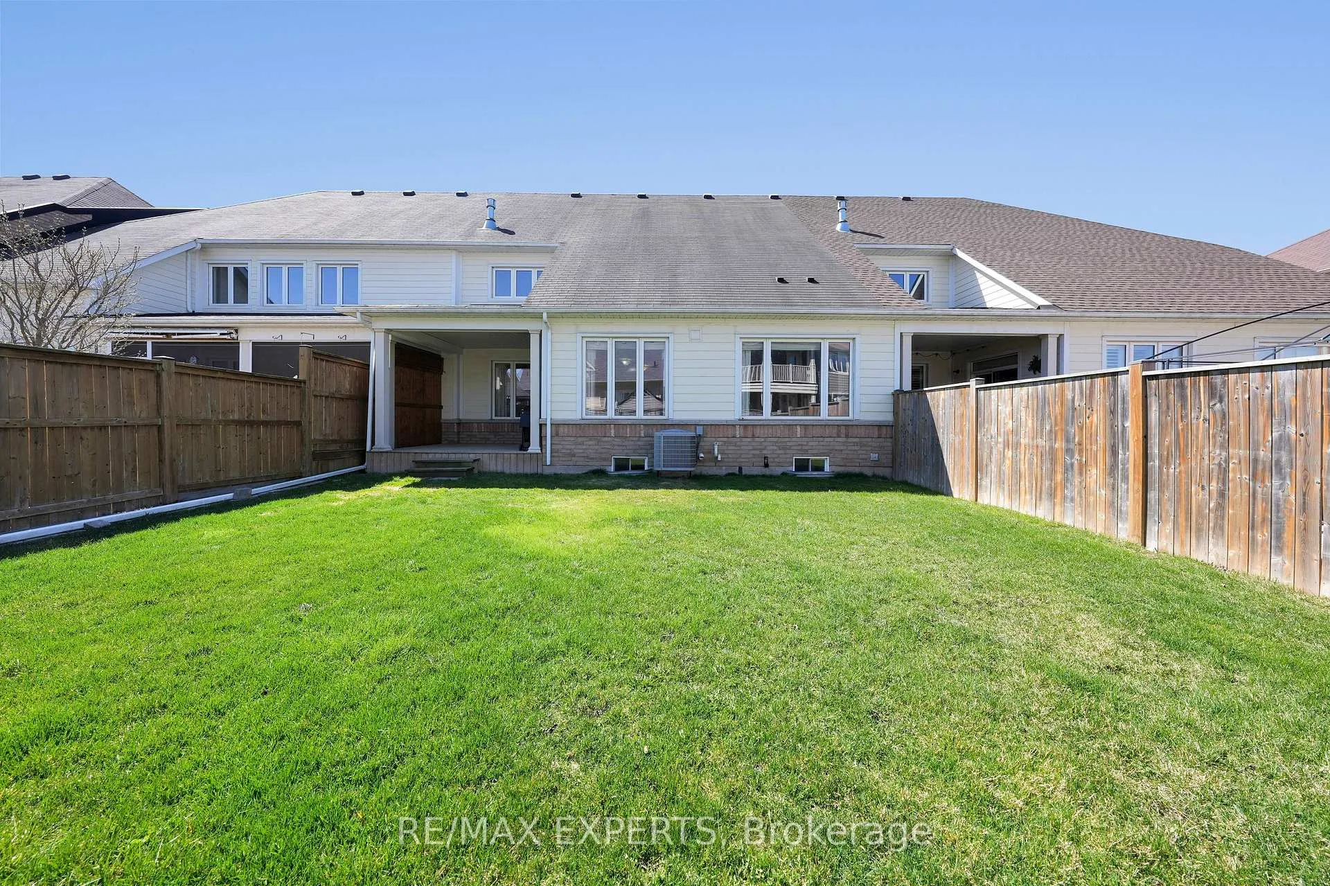 Photo 37 of 4367 Chemonda Street, Niagara Falls, Lyons Creek — HOMEH