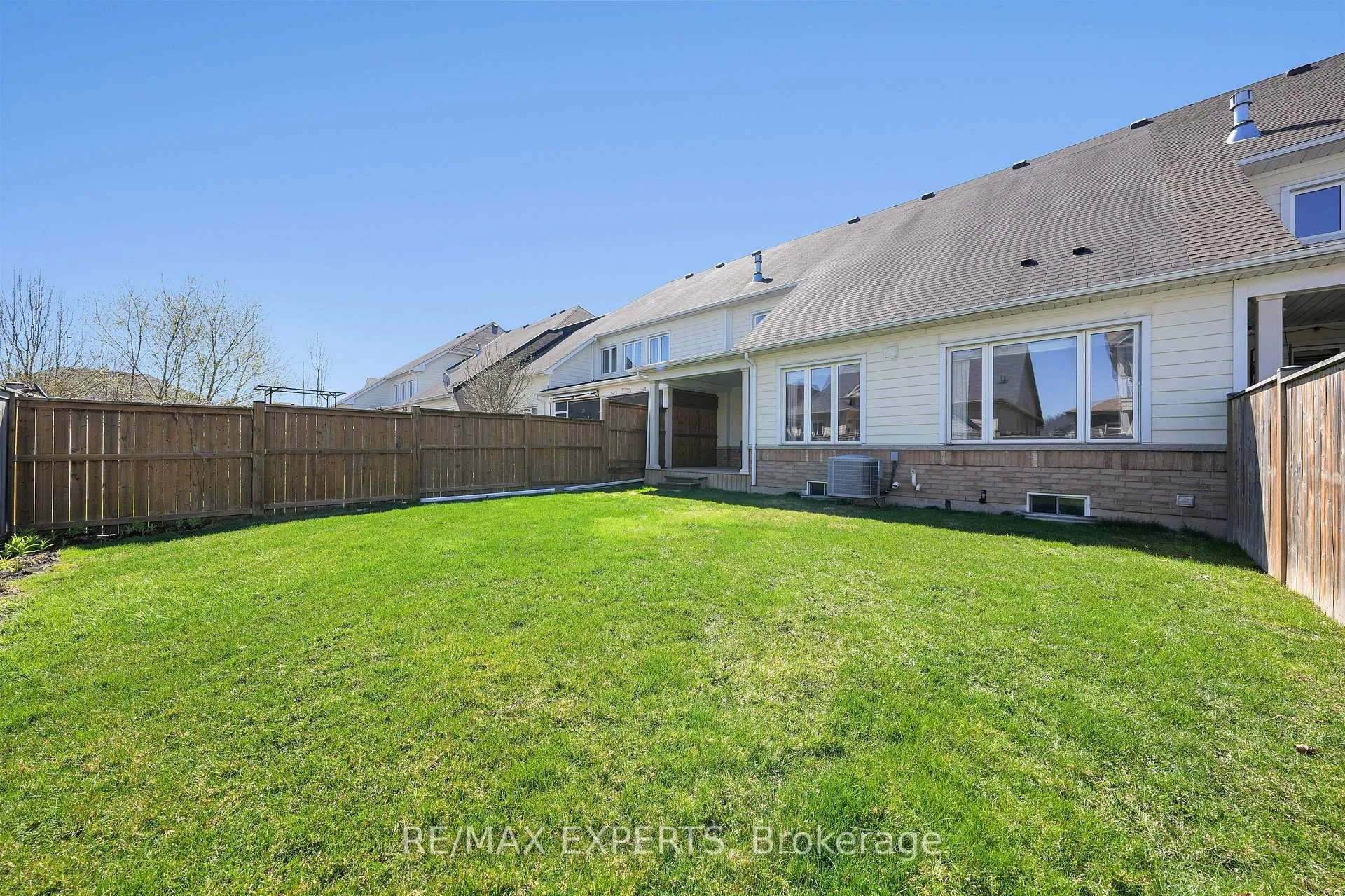 Photo 38 of 4367 Chemonda Street, Niagara Falls, Lyons Creek — HOMEH