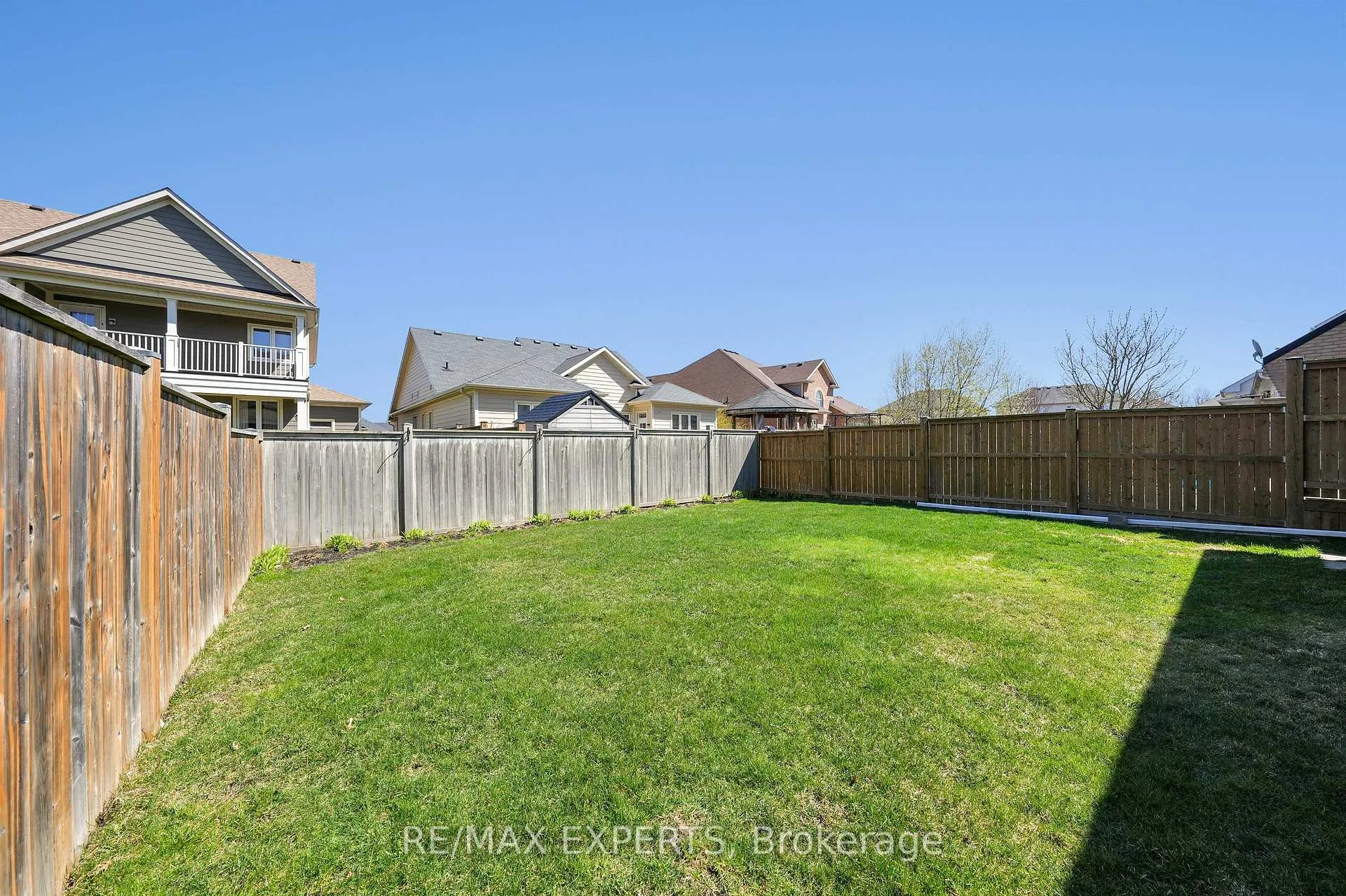 Photo 39 of 4367 Chemonda Street, Niagara Falls, Lyons Creek — HOMEH