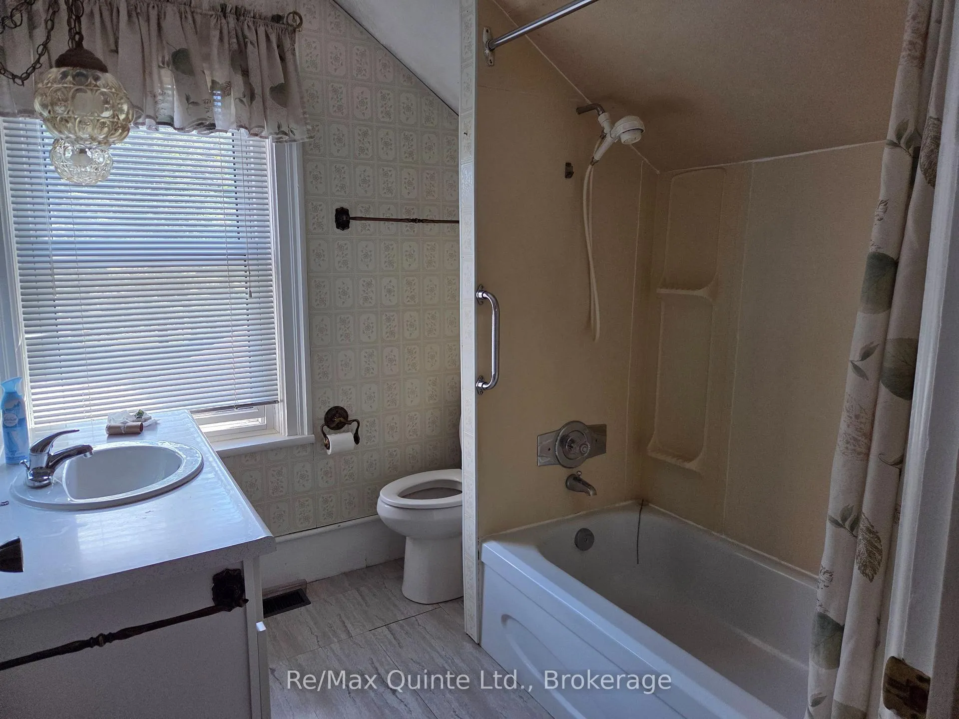 Photo 16 of 237 Colborne Street, Tweed, Tweed (Village) — HOMEH