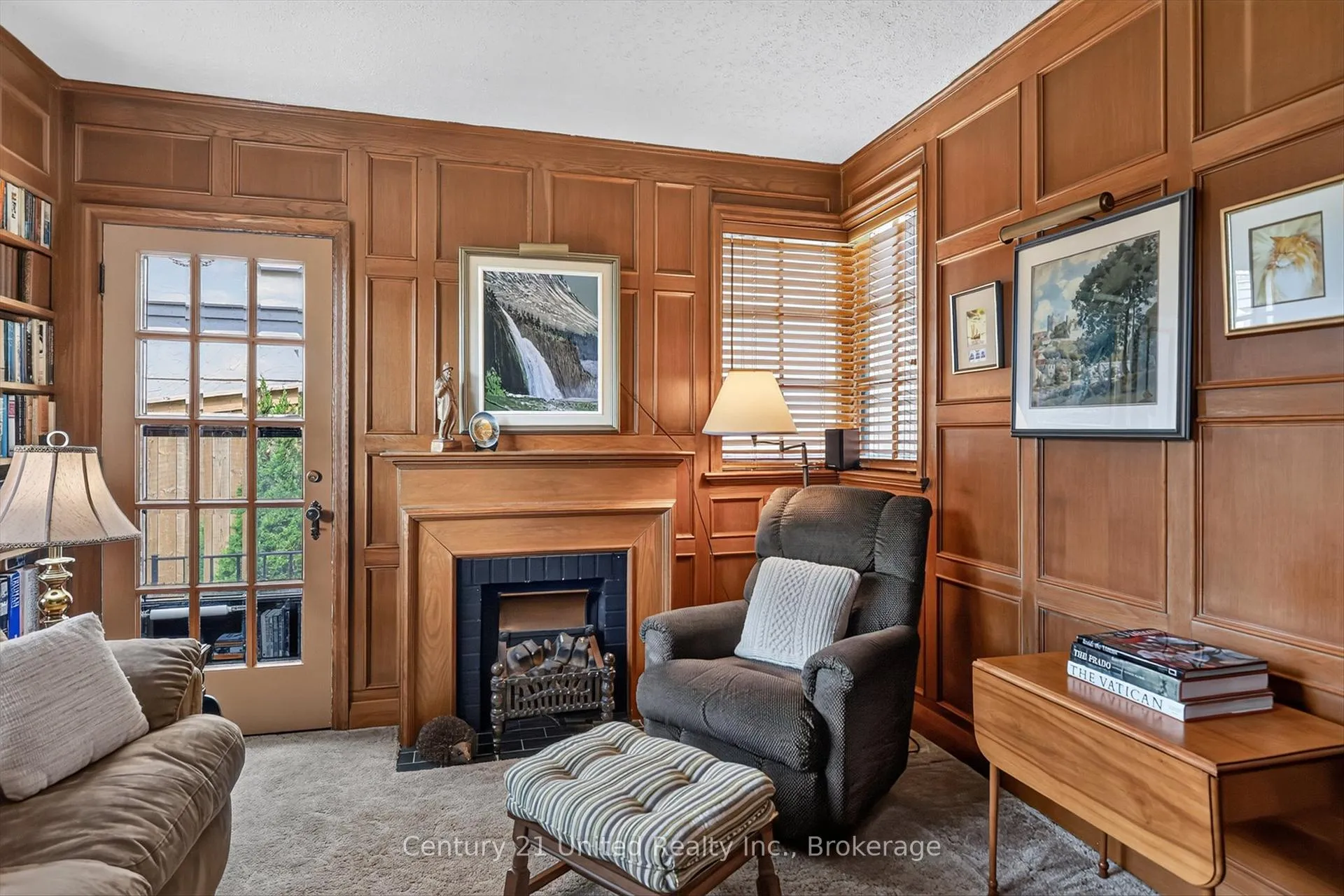 Photo 15 of 204 O'Carroll Avenue, Peterborough, Northcrest Ward 5 — HOMEH