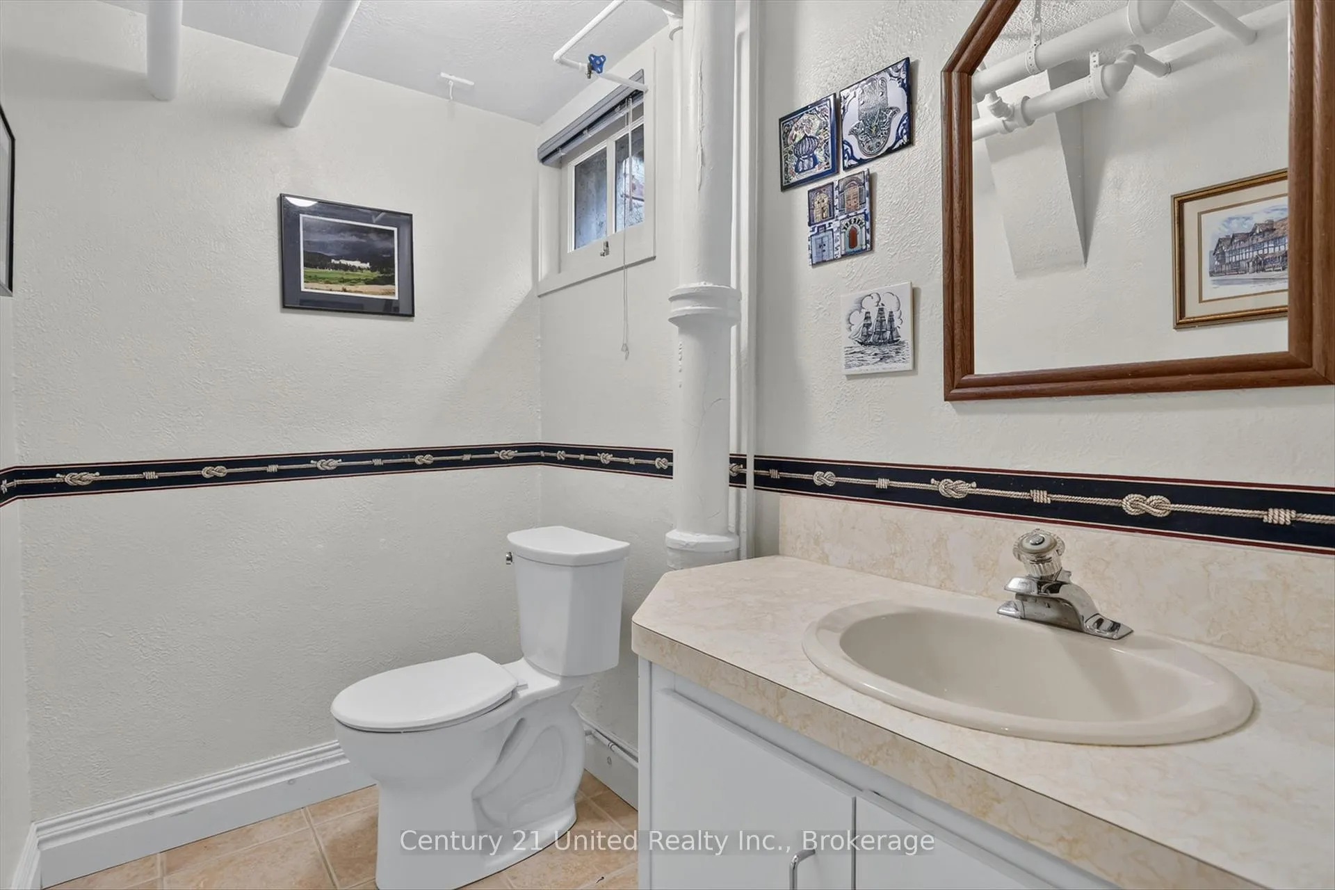 Photo 25 of 204 O'Carroll Avenue, Peterborough, Northcrest Ward 5 — HOMEH