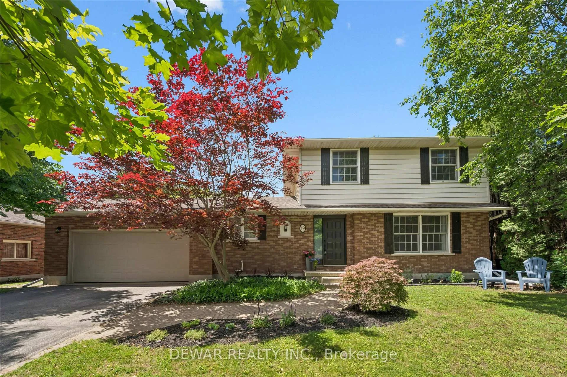 Front of 19 Adams Avenue