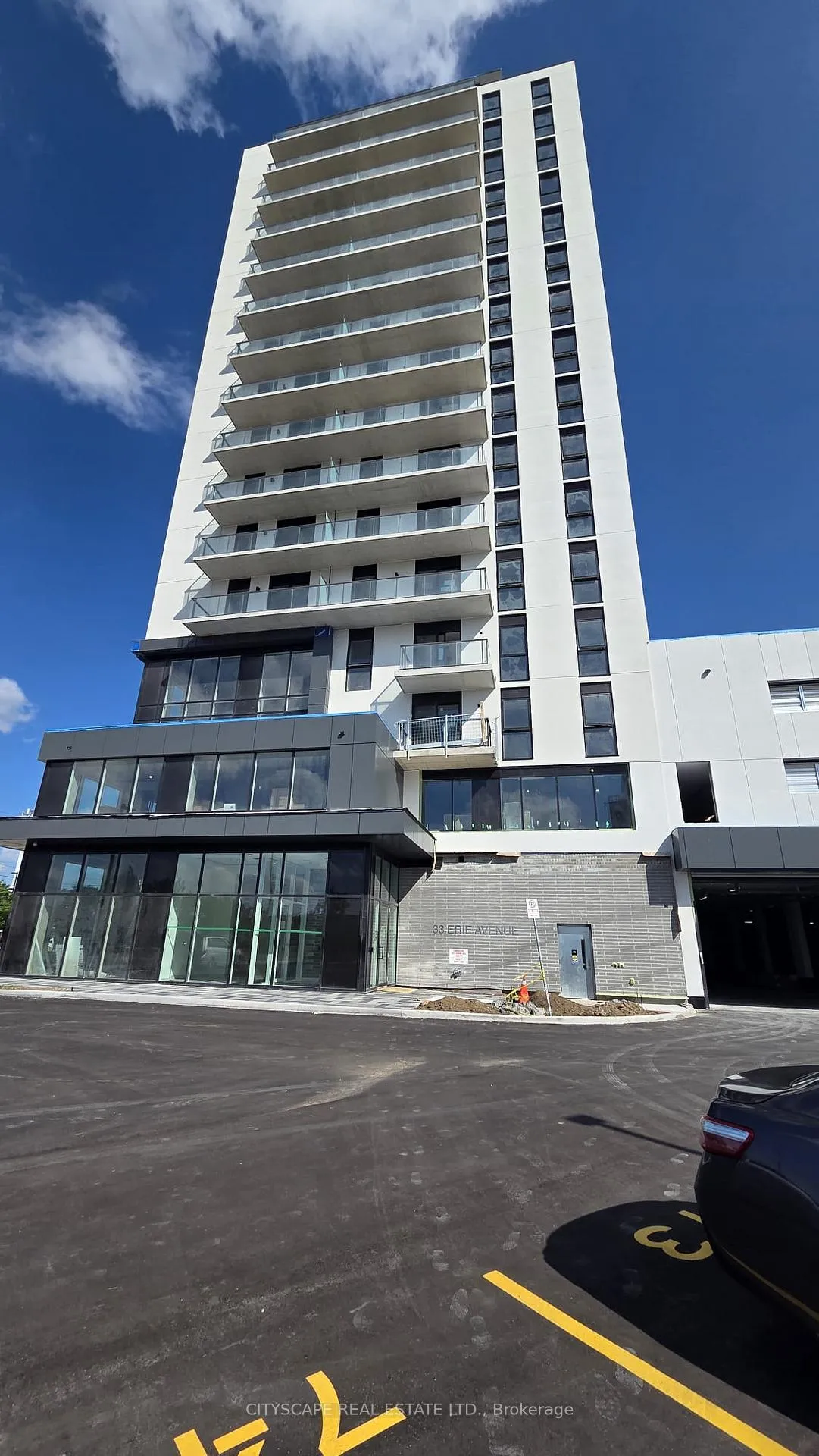 Photo 3 of Unit 404, 33 Erie Avenue, Brantford, Eagle Place West — HOMEH