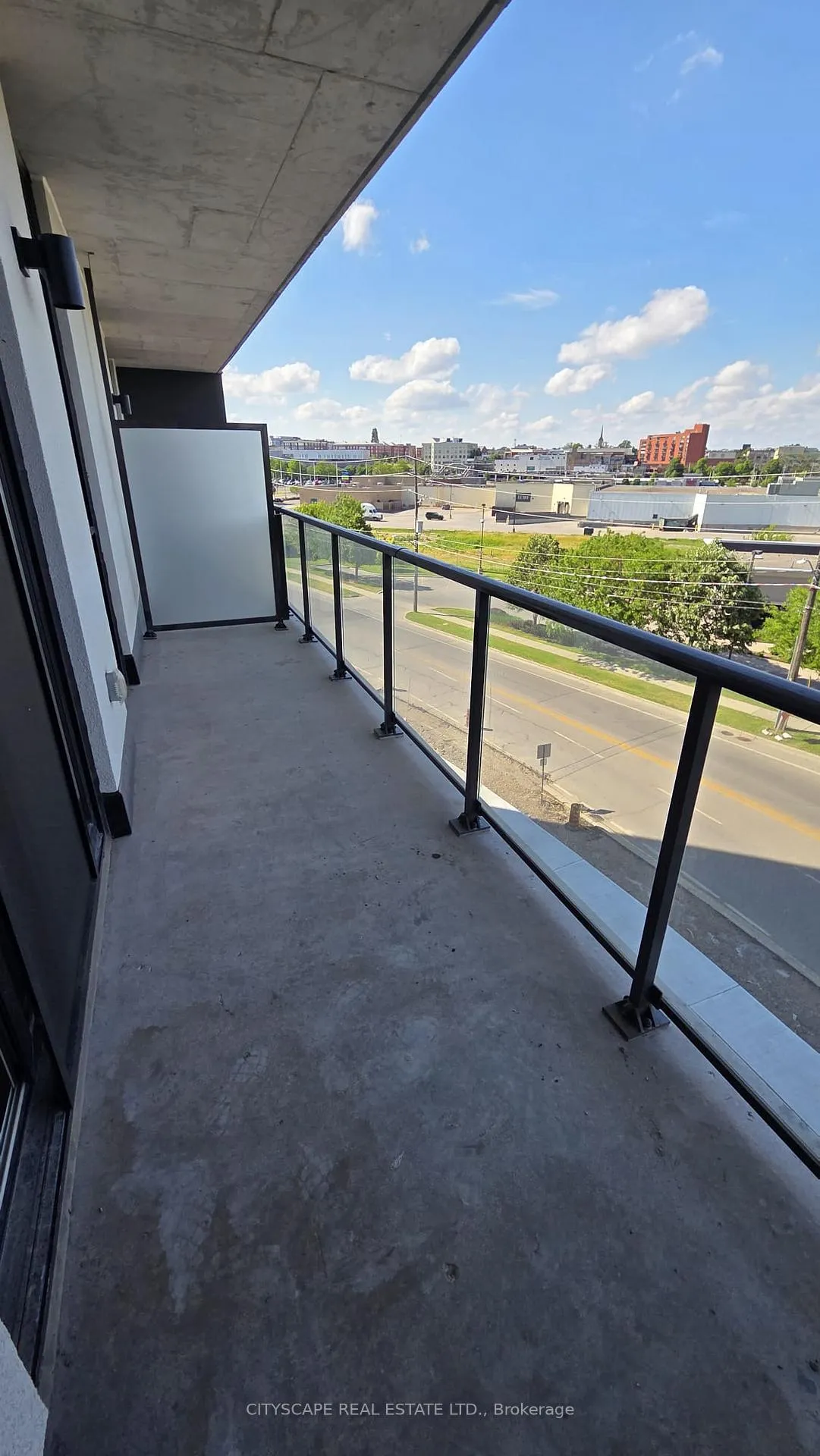 Photo 21 of Unit 404, 33 Erie Avenue, Brantford, Eagle Place West — HOMEH