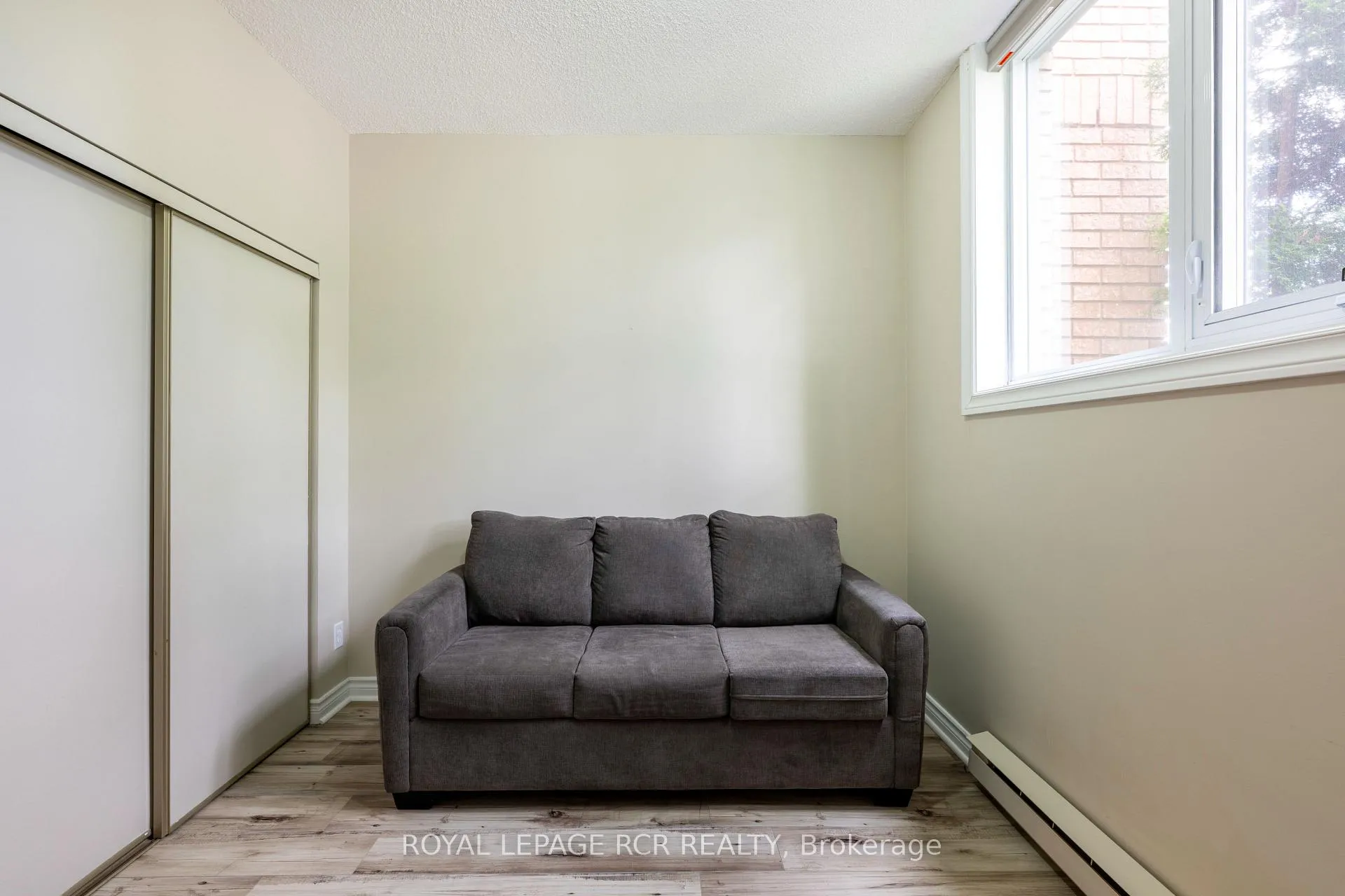 Photo 19 of Unit 13, 16 Fourth Street, Orangeville — HOMEH