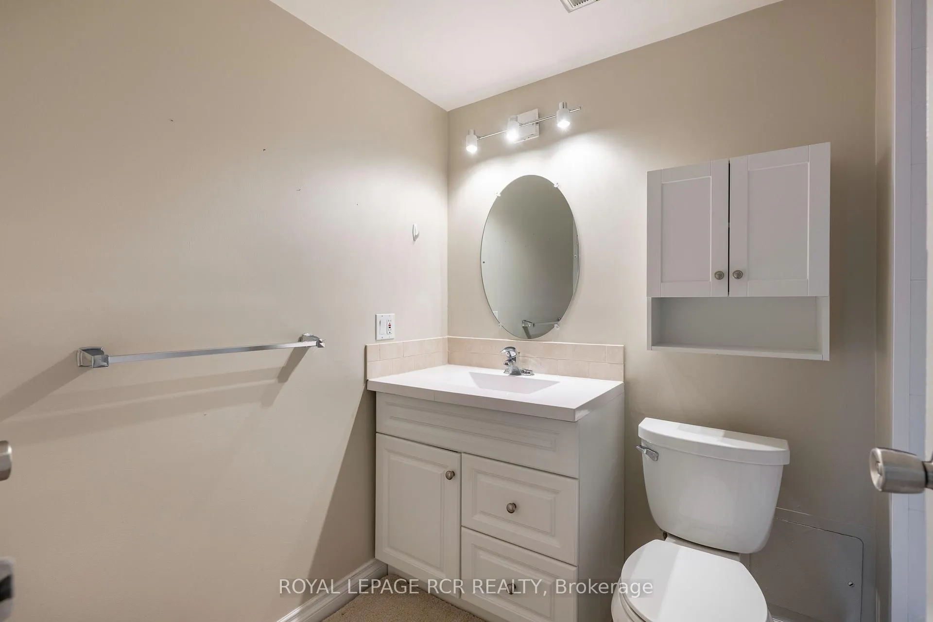 Photo 20 of Unit 13, 16 Fourth Street, Orangeville — HOMEH