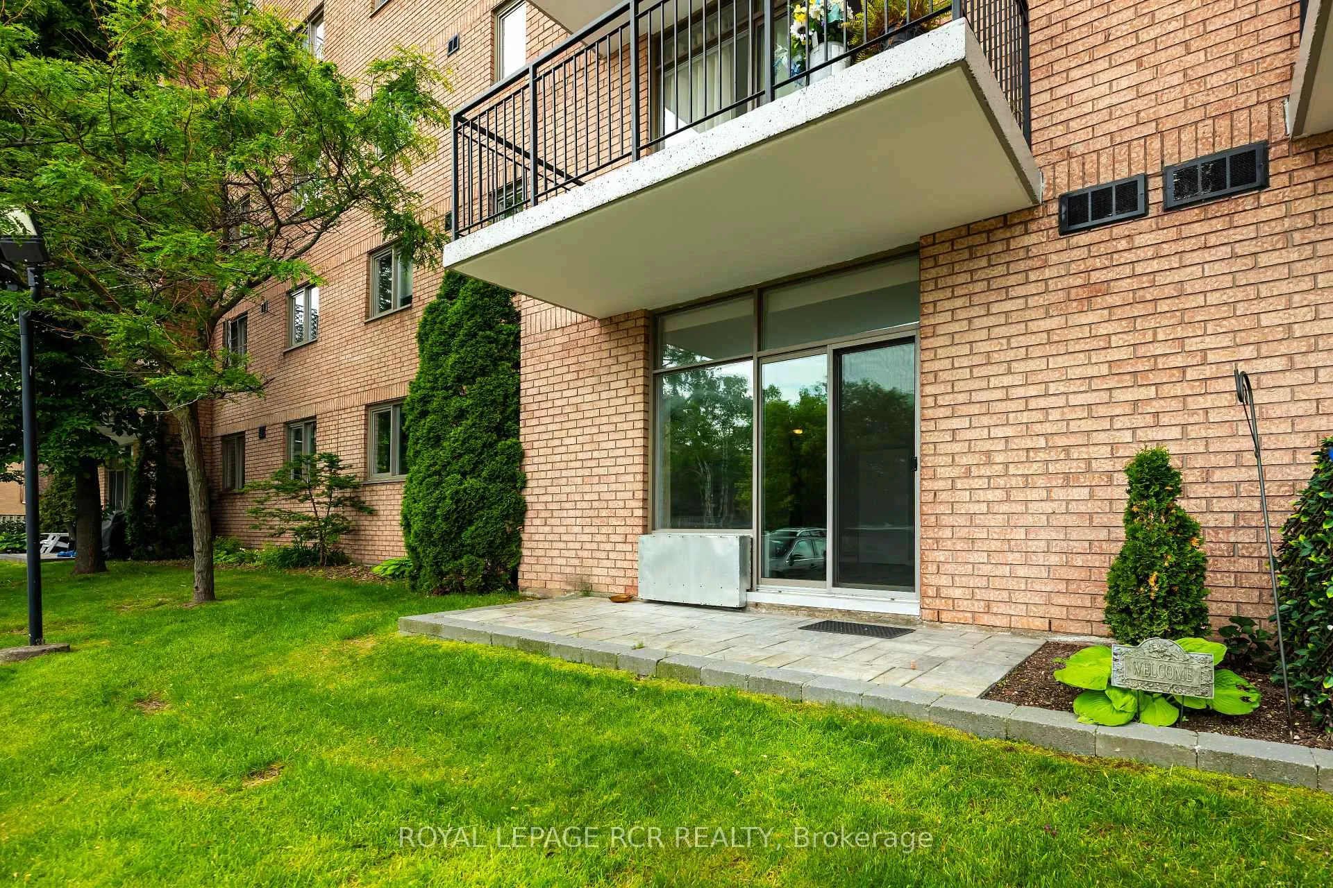 Photo 25 of Unit 13, 16 Fourth Street, Orangeville — HOMEH