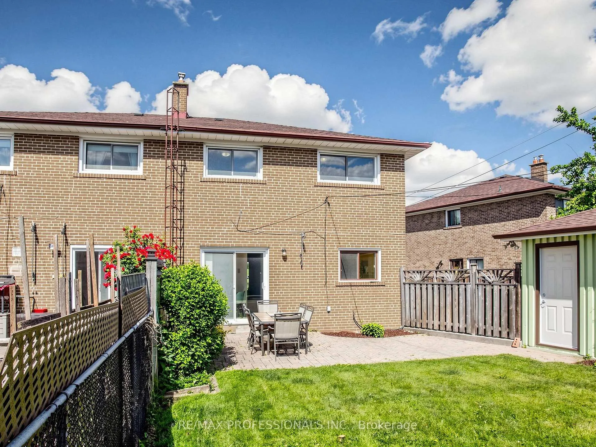 Photo 19 of 19 Davelayne Road, North York, Humbermede — HOMEH