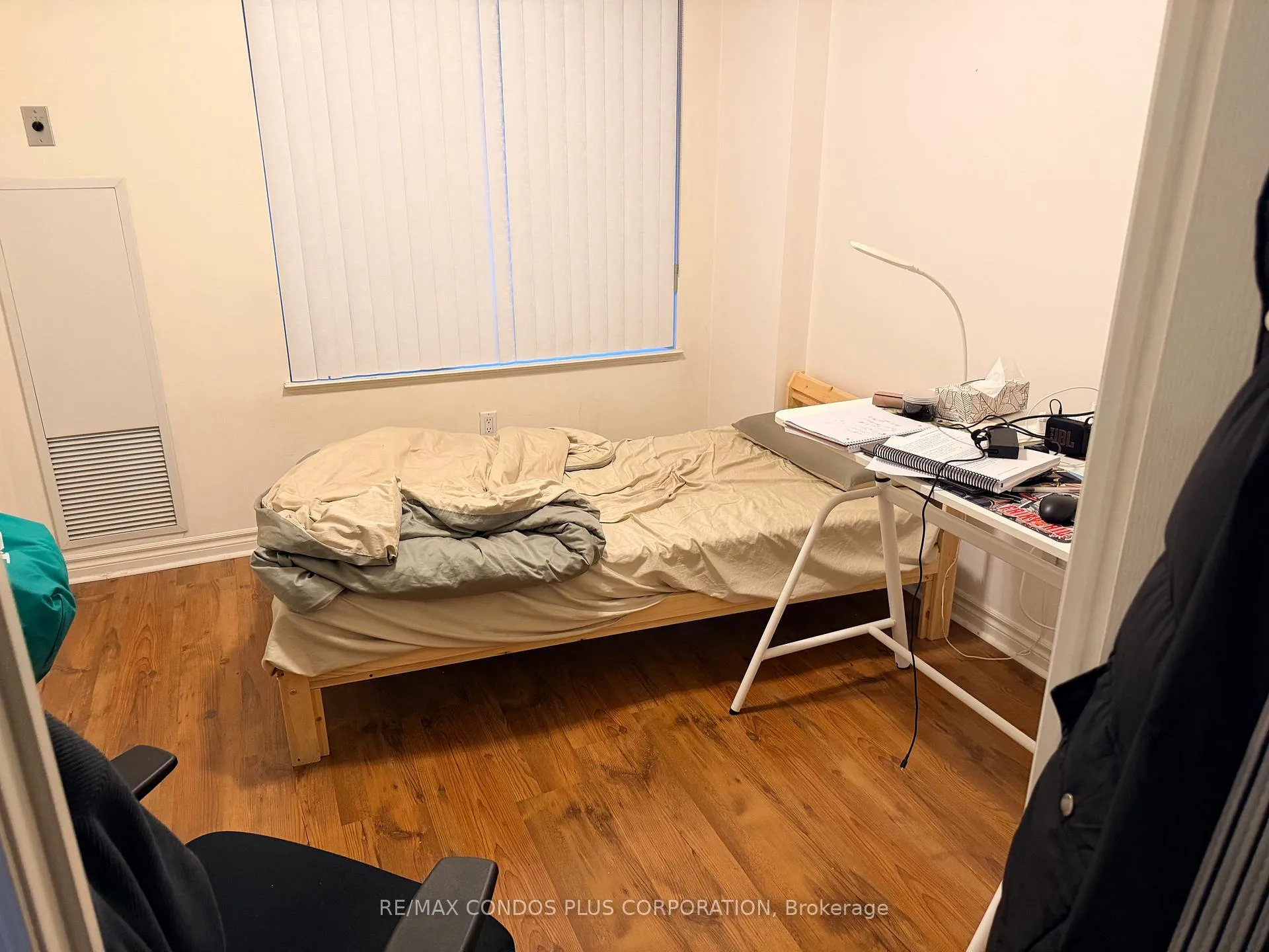 Photo 6 of Unit 601, 801 Bay Street, Toronto, Bay Street Corridor — HOMEH