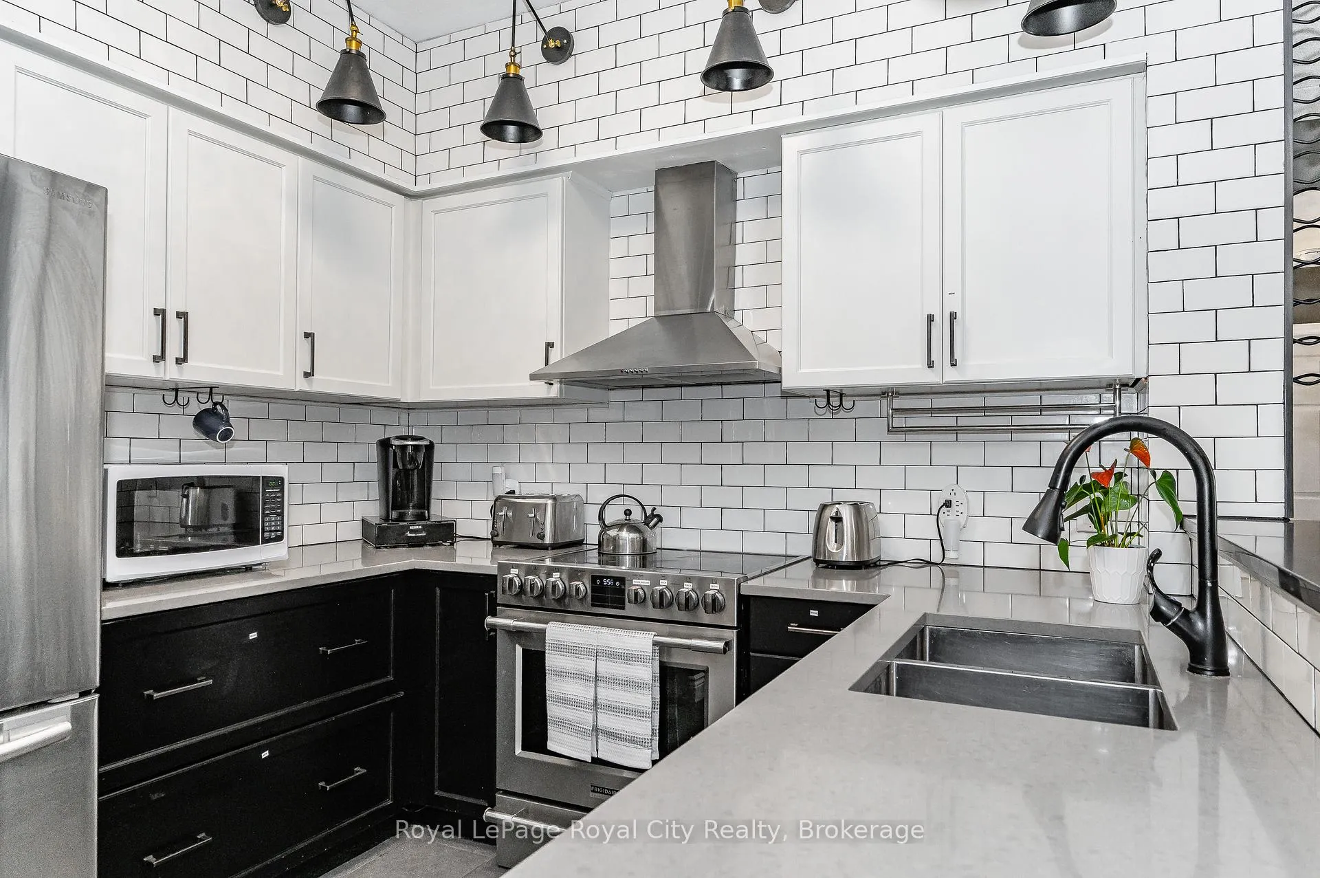 Photo of Unit 102, 308 Watson Parkway N