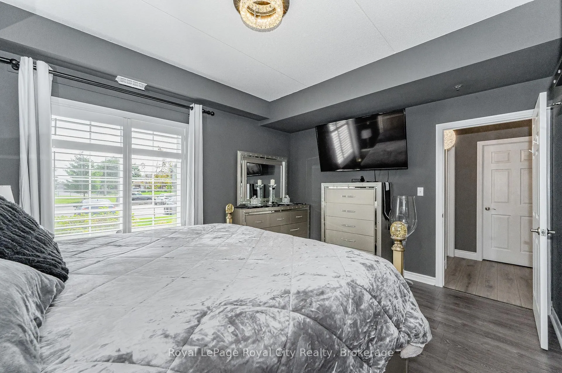 Photo 13 of Unit 102, 308 Watson Parkway N, Guelph, Grange Road — HOMEH