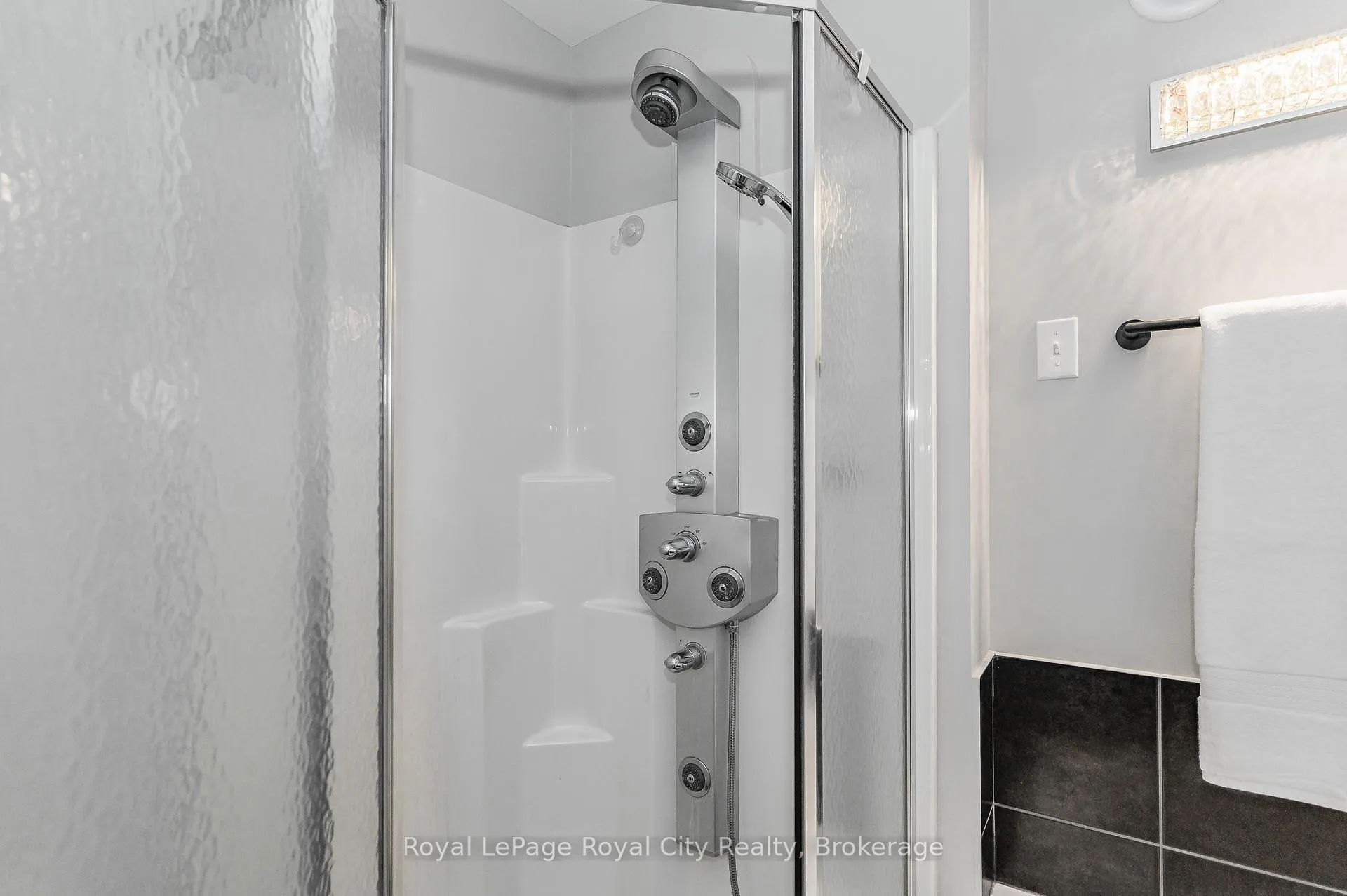 Photo 17 of Unit 102, 308 Watson Parkway N, Guelph, Grange Road — HOMEH