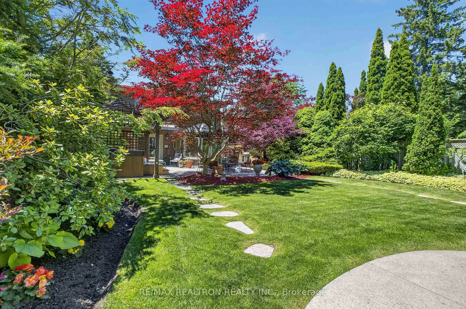 Photo 38 of 7 Conlins Road, Scarborough, Highland Creek — HOMEH
