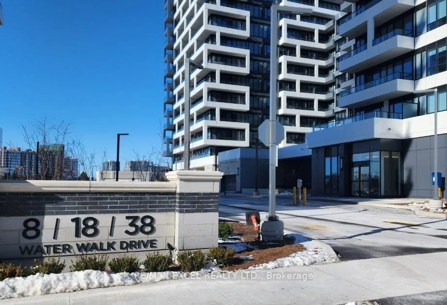 Photo 4 of Unit 2005, 8 Water Walk Drive, Markham, Unionville — HOMEH