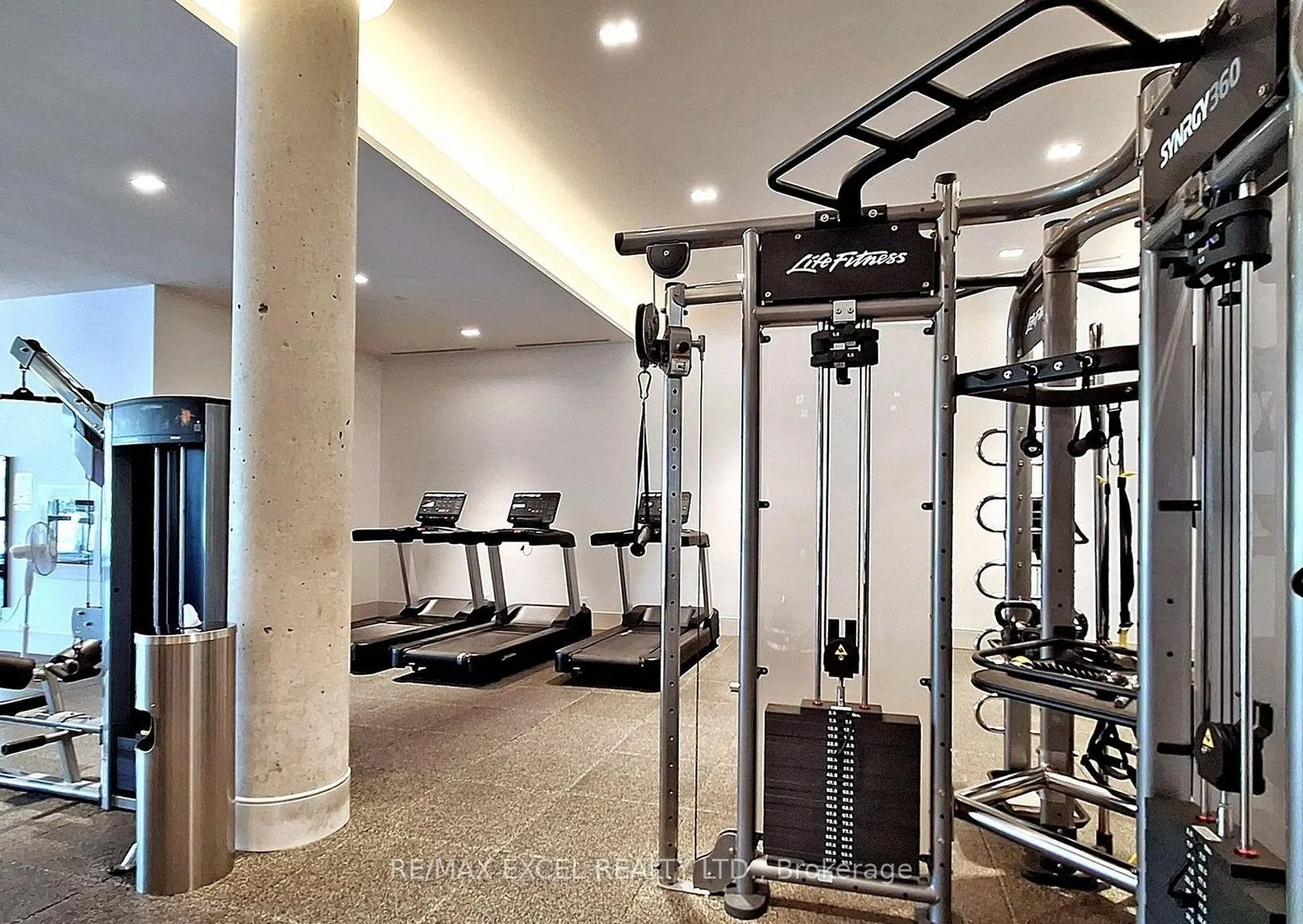 Photo 11 of Unit 2005, 8 Water Walk Drive, Markham, Unionville — HOMEH