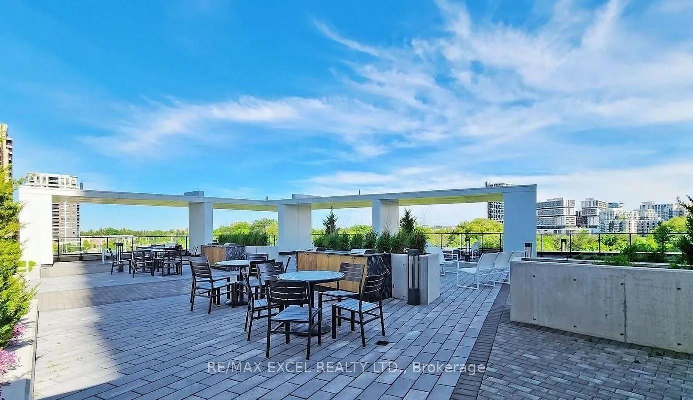 Photo 16 of Unit 2005, 8 Water Walk Drive, Markham, Unionville — HOMEH