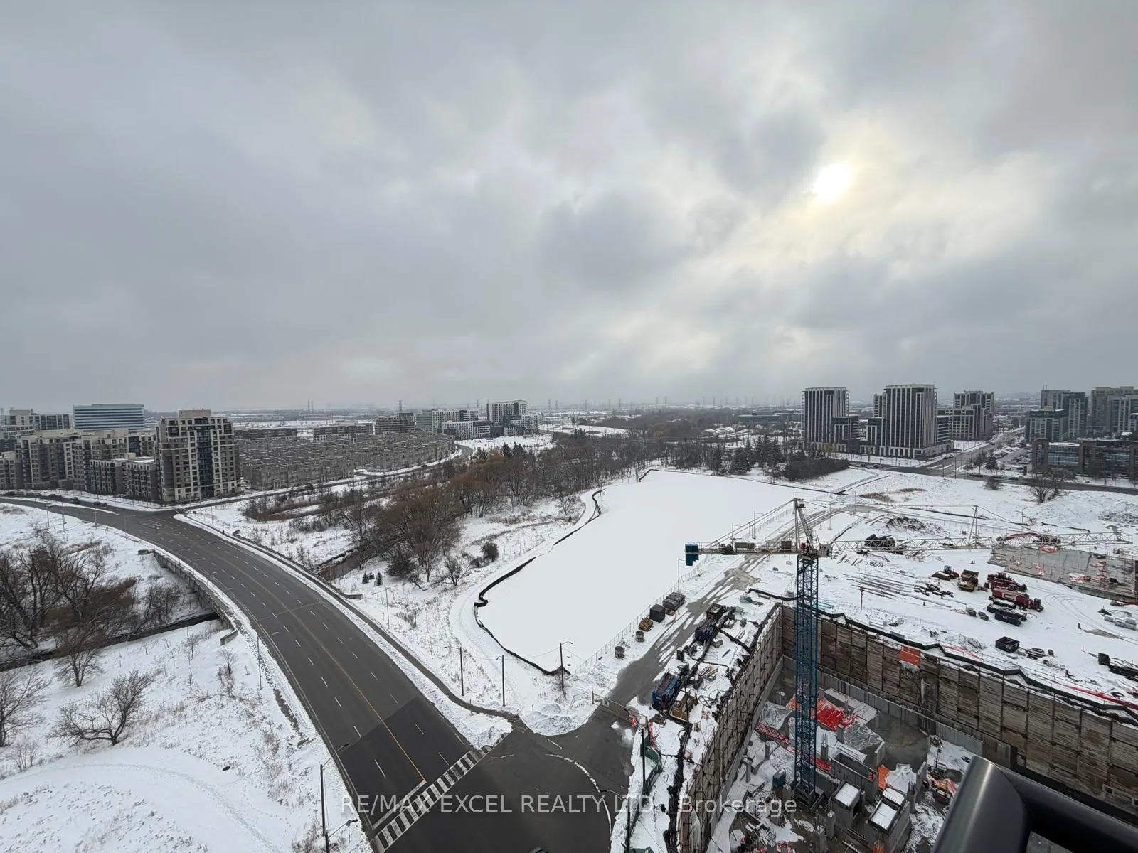 Photo 20 of Unit 2005, 8 Water Walk Drive, Markham, Unionville — HOMEH