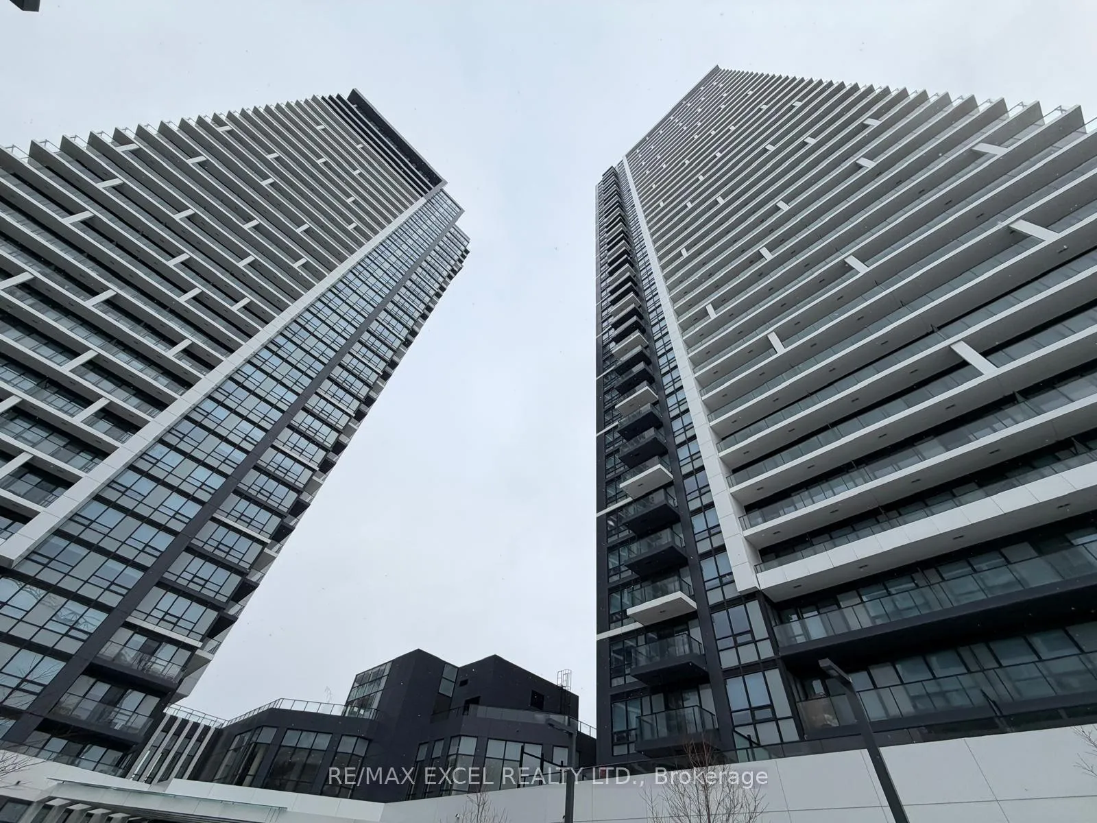 Photo 37 of Unit 2005, 8 Water Walk Drive, Markham, Unionville — HOMEH
