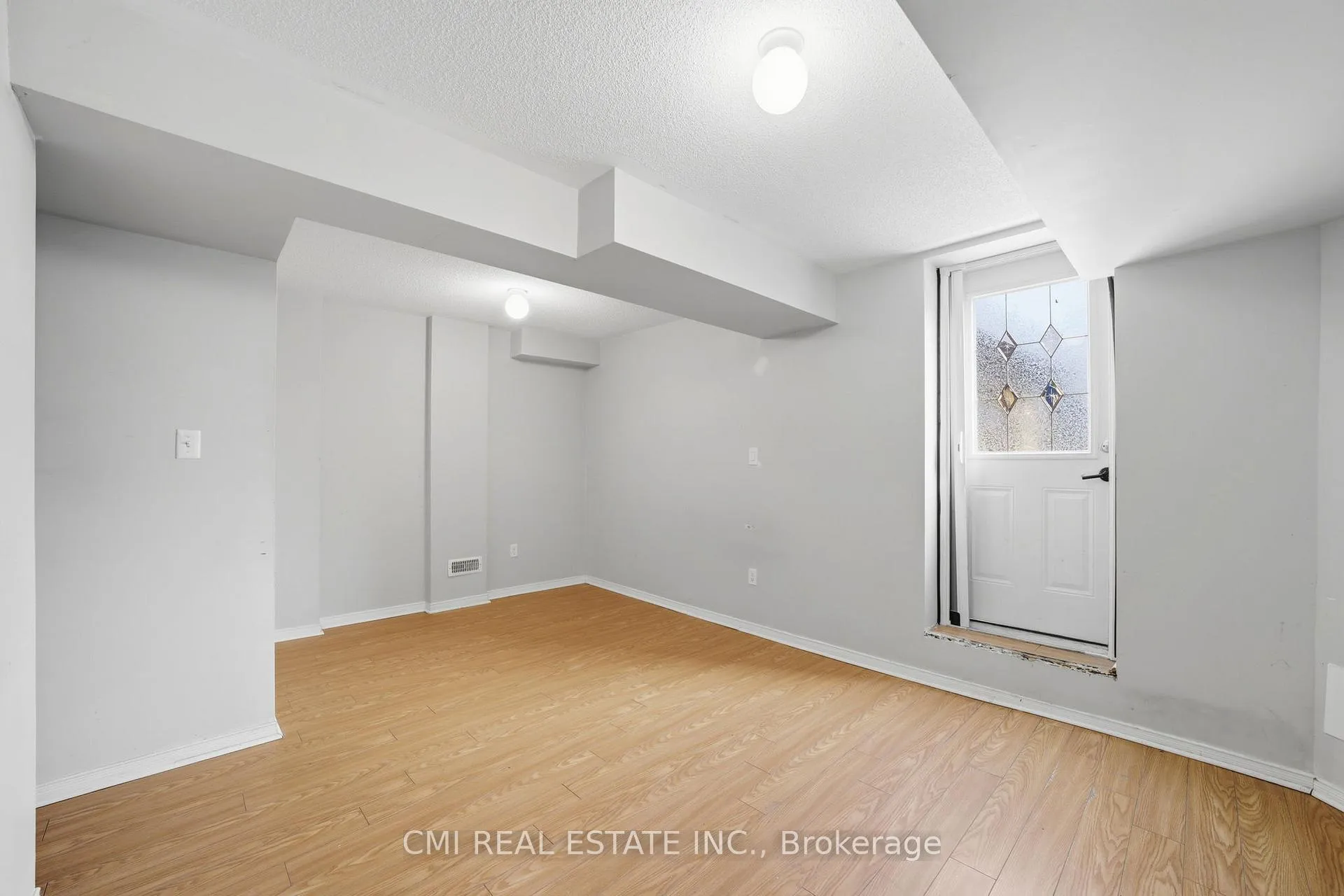Photo 35 of 14 Gulfbrook Circle, Brampton, Sandringham-Wellington — HOMEH