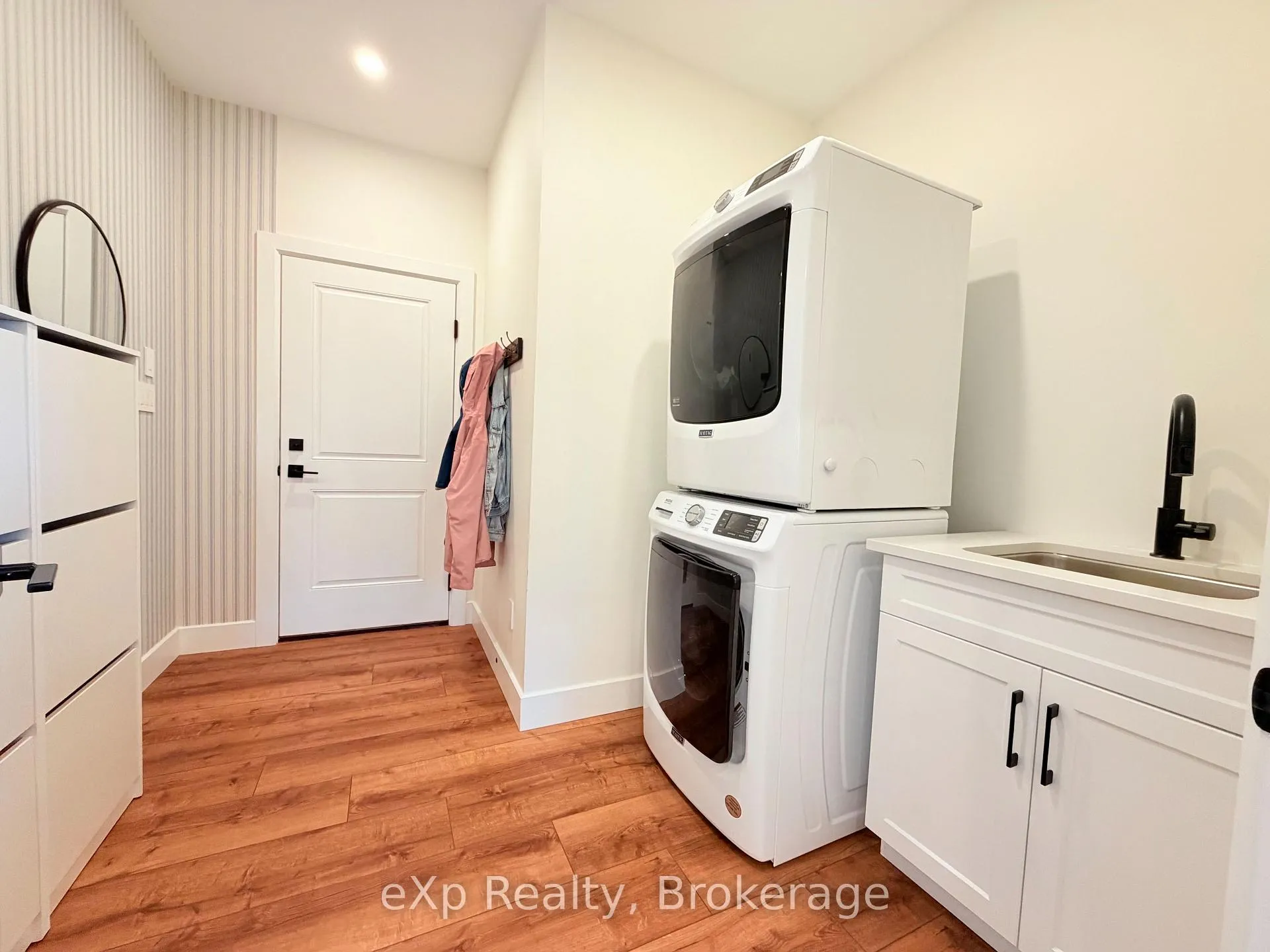 Photo 9 of 21 Devinwood Avenue, Brockton — HOMEH