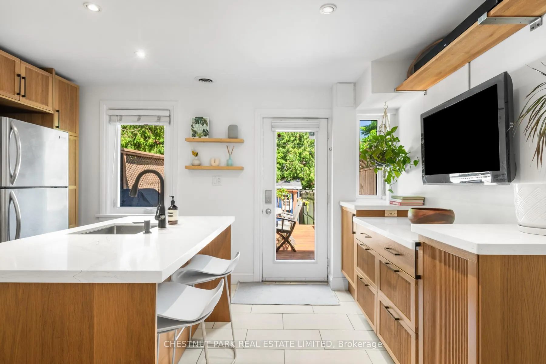 Photo 12 of 57 Billings Avenue, Toronto, Greenwood-Coxwell — HOMEH