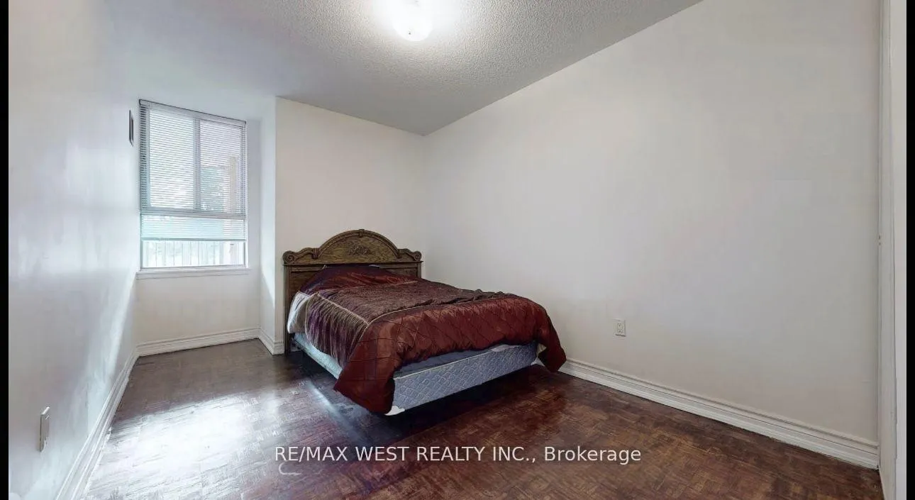 Photo 7 of Unit 106, 40 Panorama Court, Etobicoke, Mount Olive-Silverstone-Jamestown — HOMEH