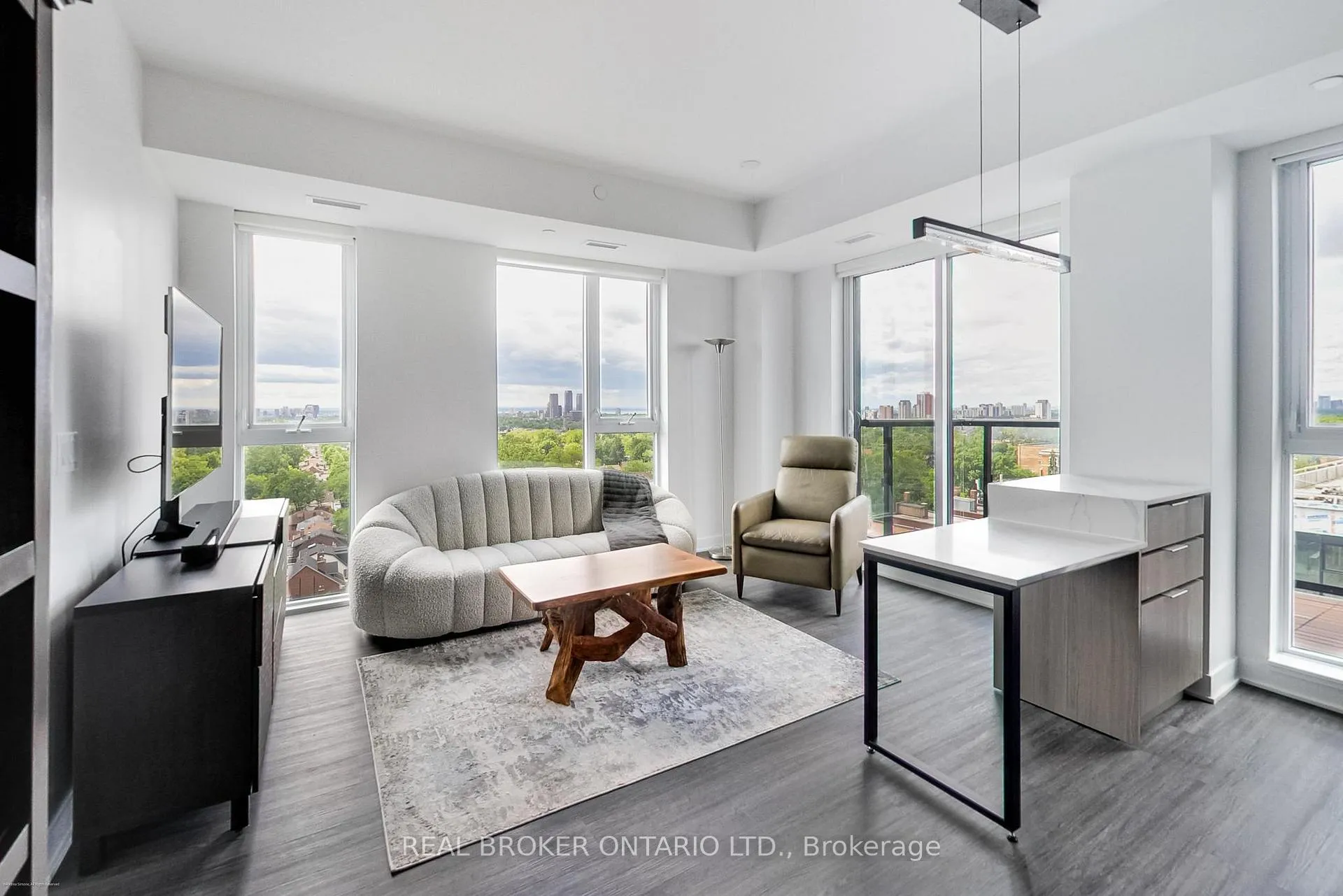 Photo 1 of Unit 1207, 185 Alberta Avenue, Toronto, Oakwood Village — HOMEH