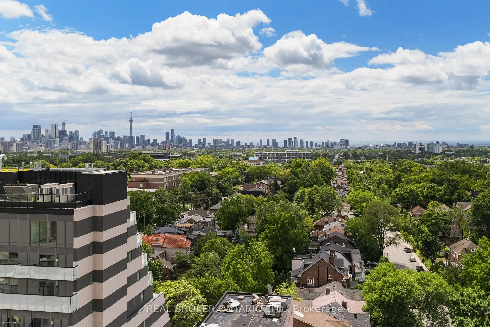 Photo 22 of Unit 1207, 185 Alberta Avenue, Toronto, Oakwood Village — HOMEH