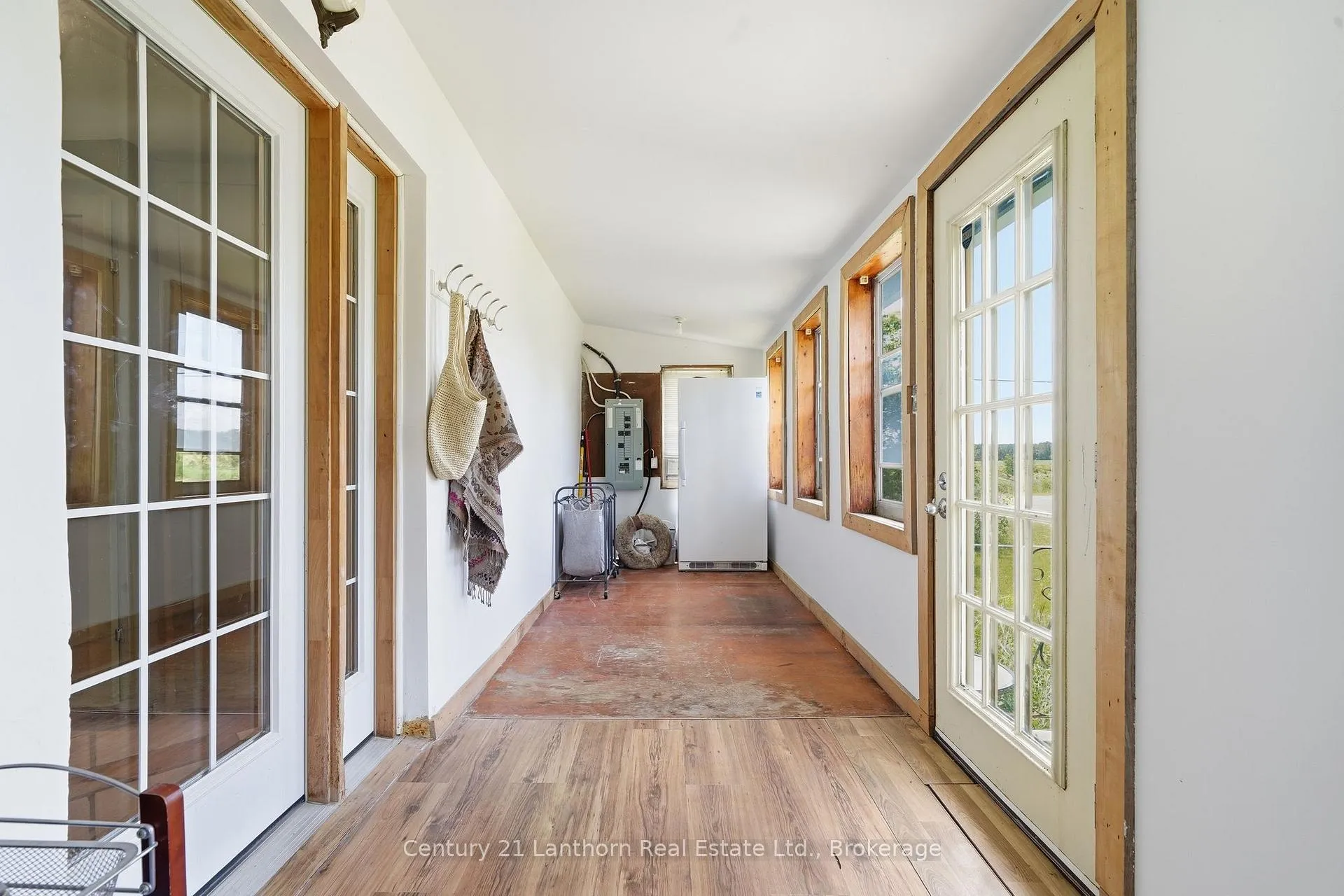 Photo 7 of 1247 County 7 Road, Prince Edward County, North Marysburg Ward — HOMEH