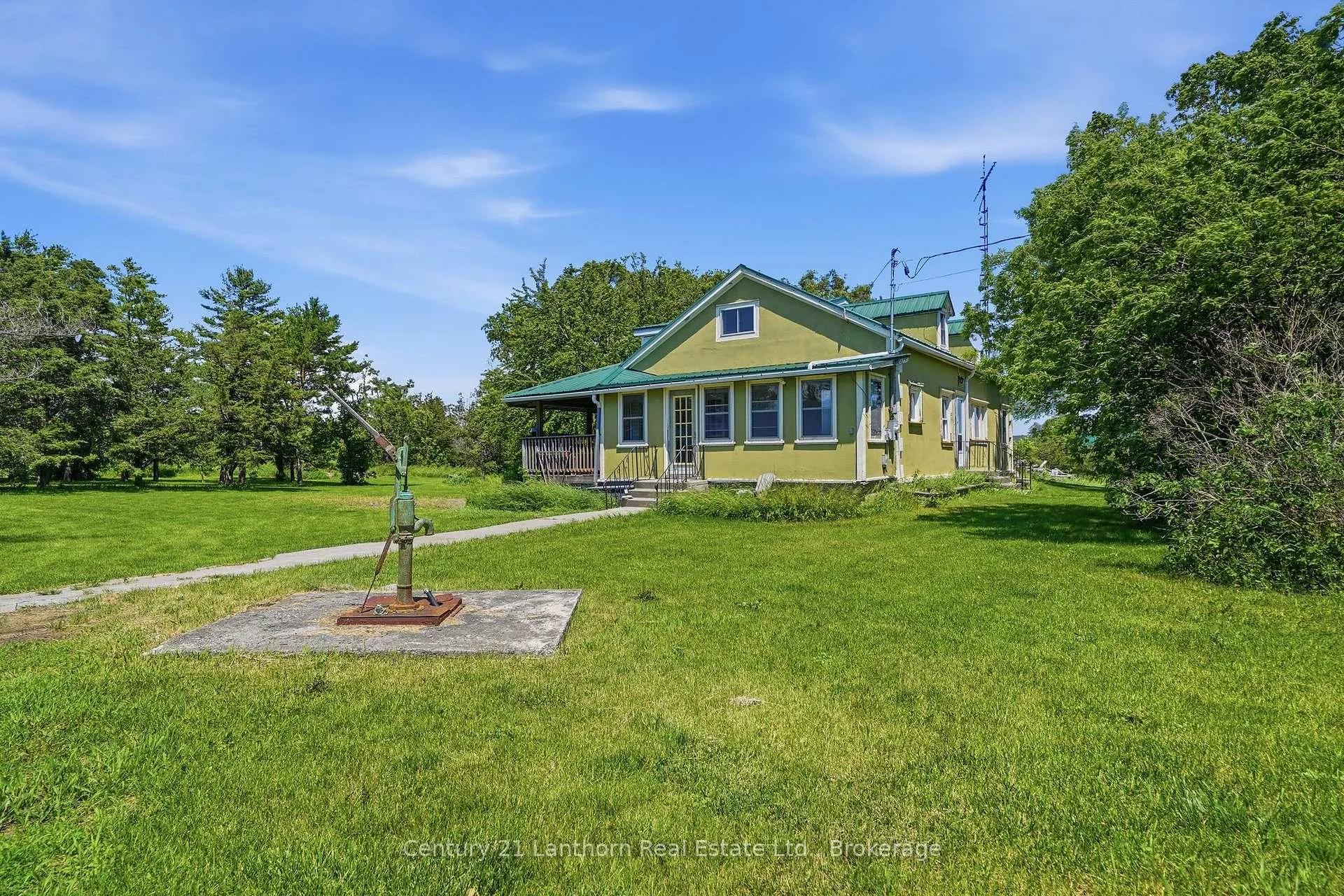 Photo 41 of 1247 County 7 Road, Prince Edward County, North Marysburg Ward — HOMEH