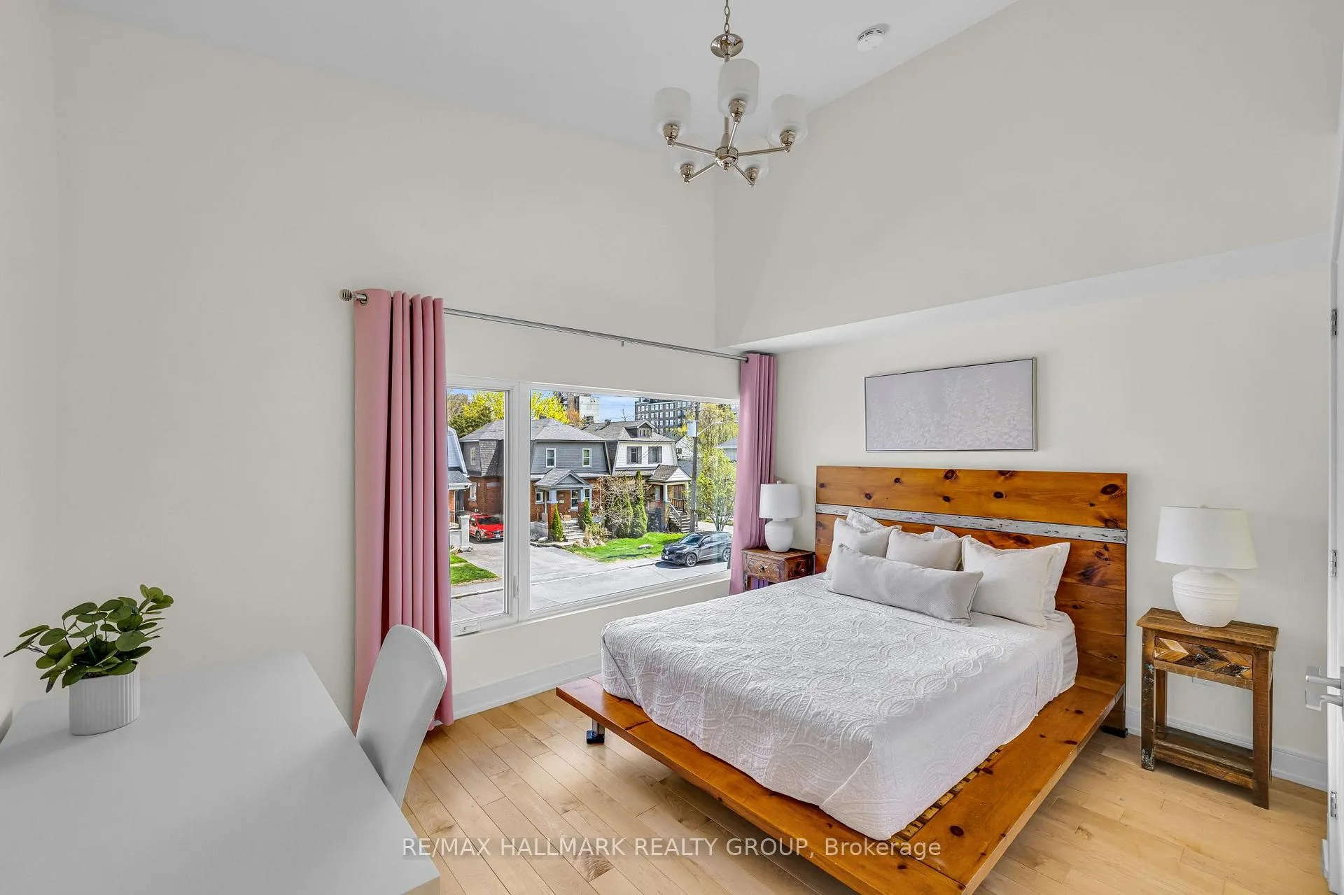 Photo 27 of 92 Grange Avenue, Ottawa, Ottawa West — HOMEH