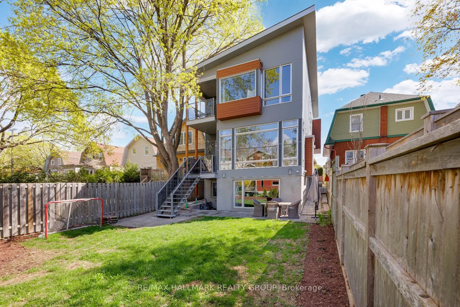 Photo 41 of 92 Grange Avenue, Ottawa, Ottawa West — HOMEH