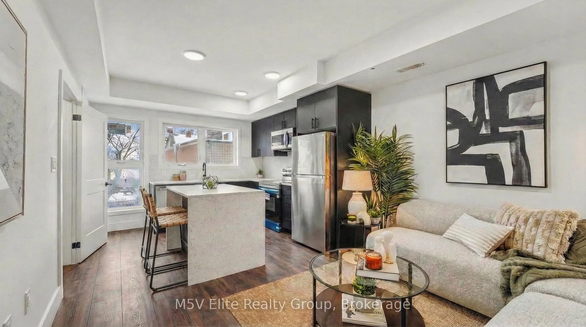 Photo 3 of Unit 318, 6638 Mcleod Road, Niagara Falls, Arad/Fallsview — HOMEH