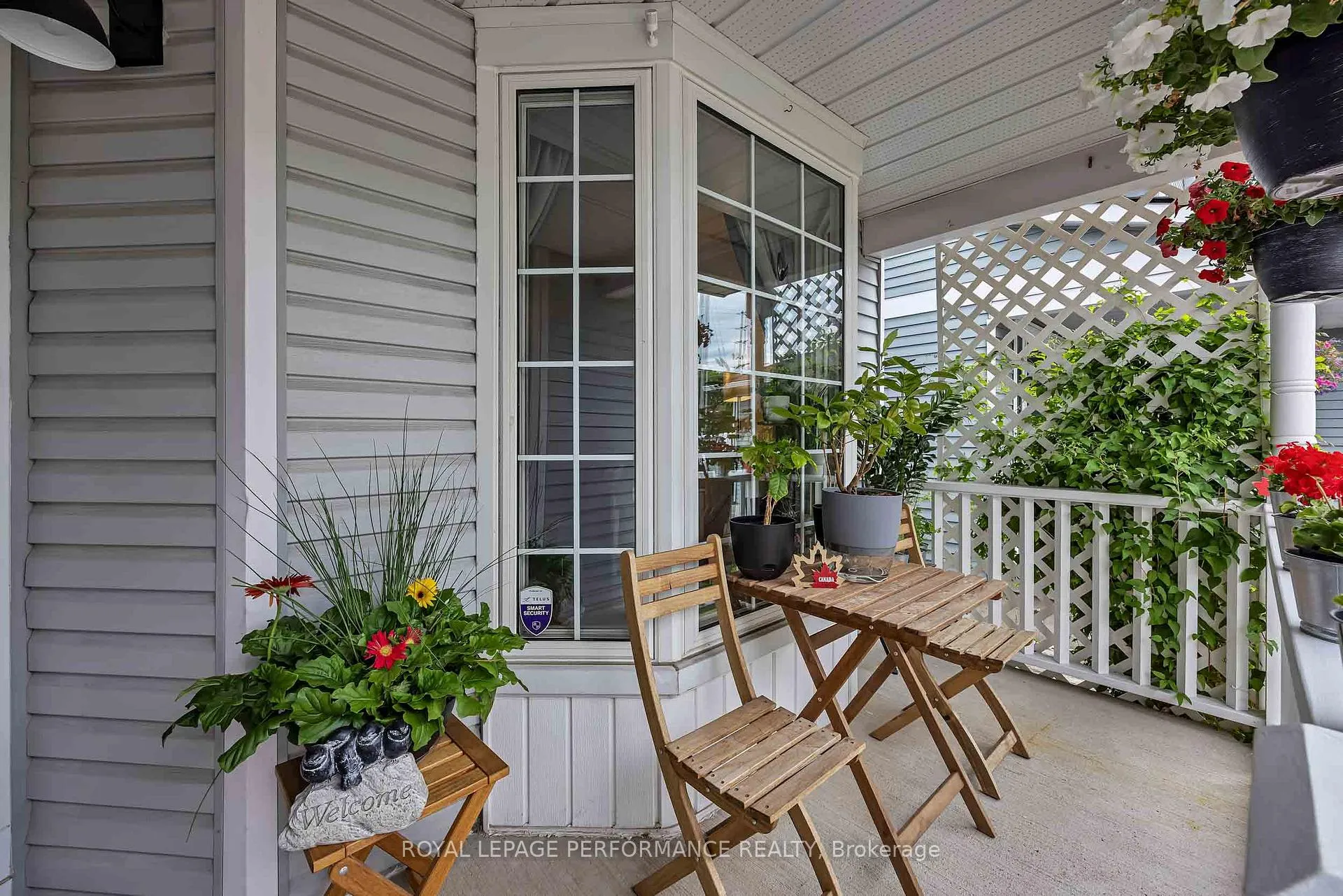 Photo 3 of 1705 Belcourt Boulevard, Ottawa, Orleans/Sunridge — HOMEH