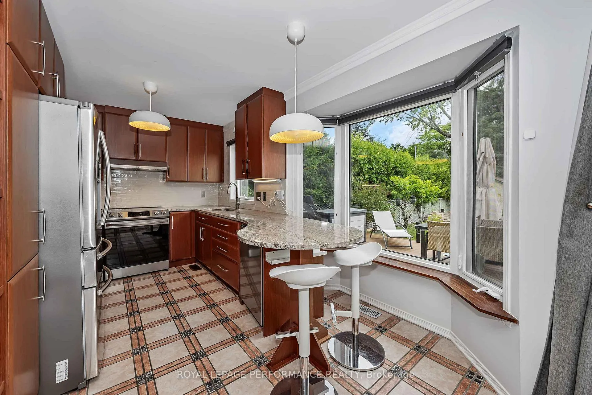 Photo 11 of 1705 Belcourt Boulevard, Ottawa, Orleans/Sunridge — HOMEH