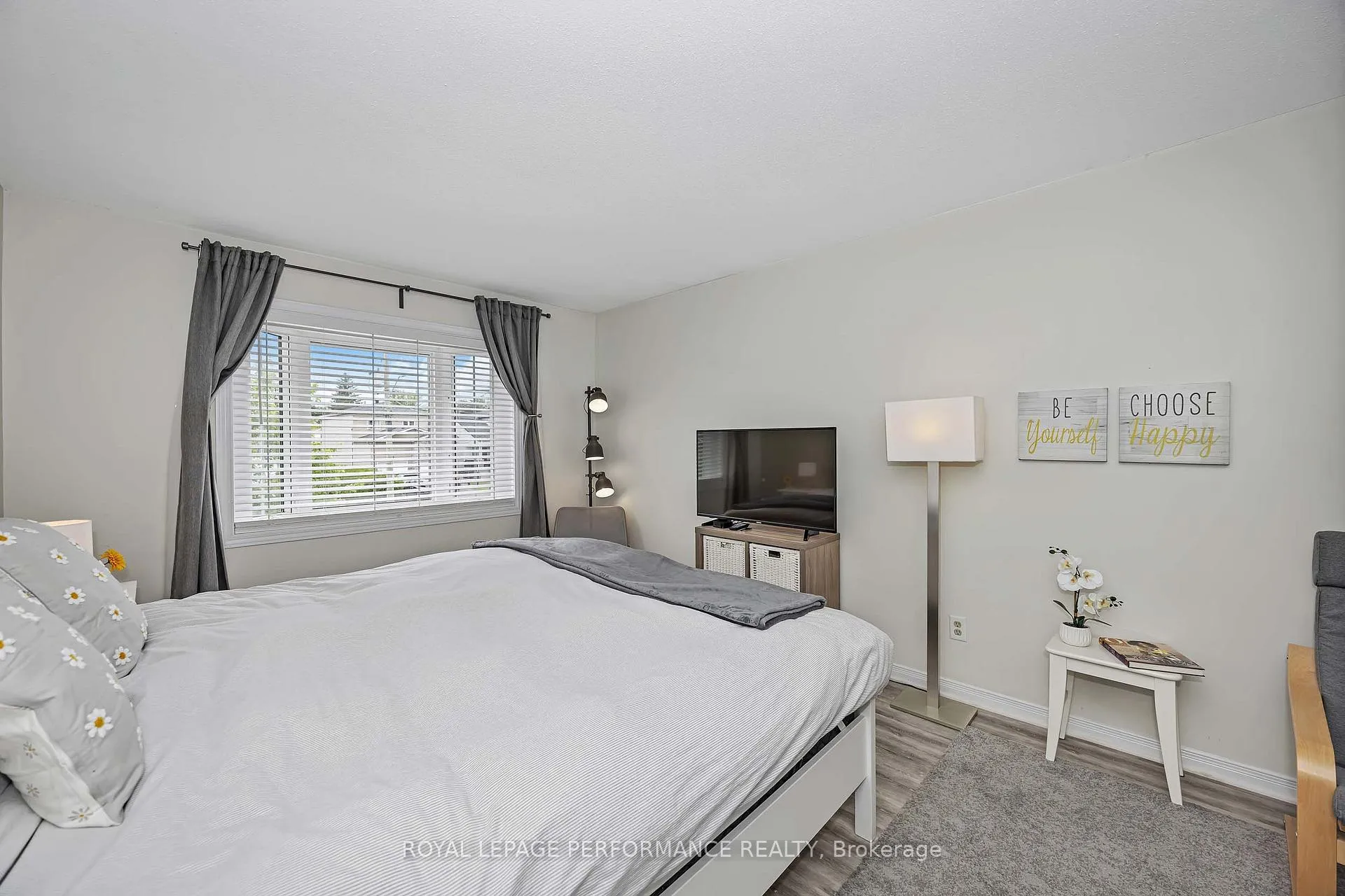 Photo 22 of 1705 Belcourt Boulevard, Ottawa, Orleans/Sunridge — HOMEH