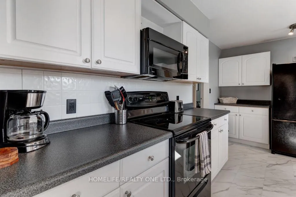 Photo 11 of 329 Lakeshore Road, Brighton — HOMEH